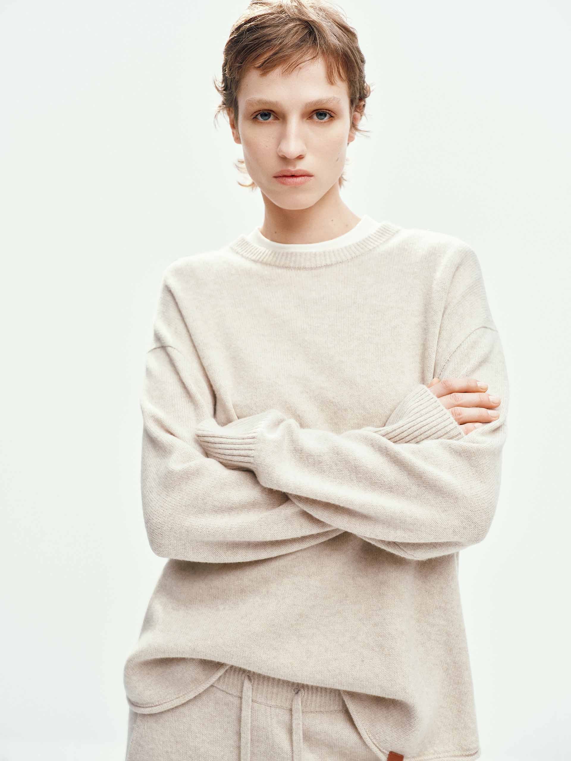 MO&Co. Women's Wool Cashmere Relaxed Sweater