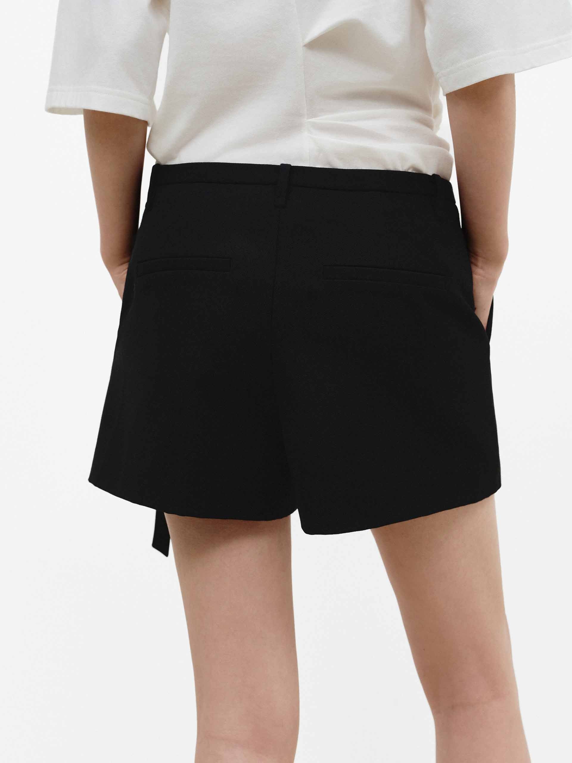MO&Co. Women's Wool Blend Black Wrap Skort