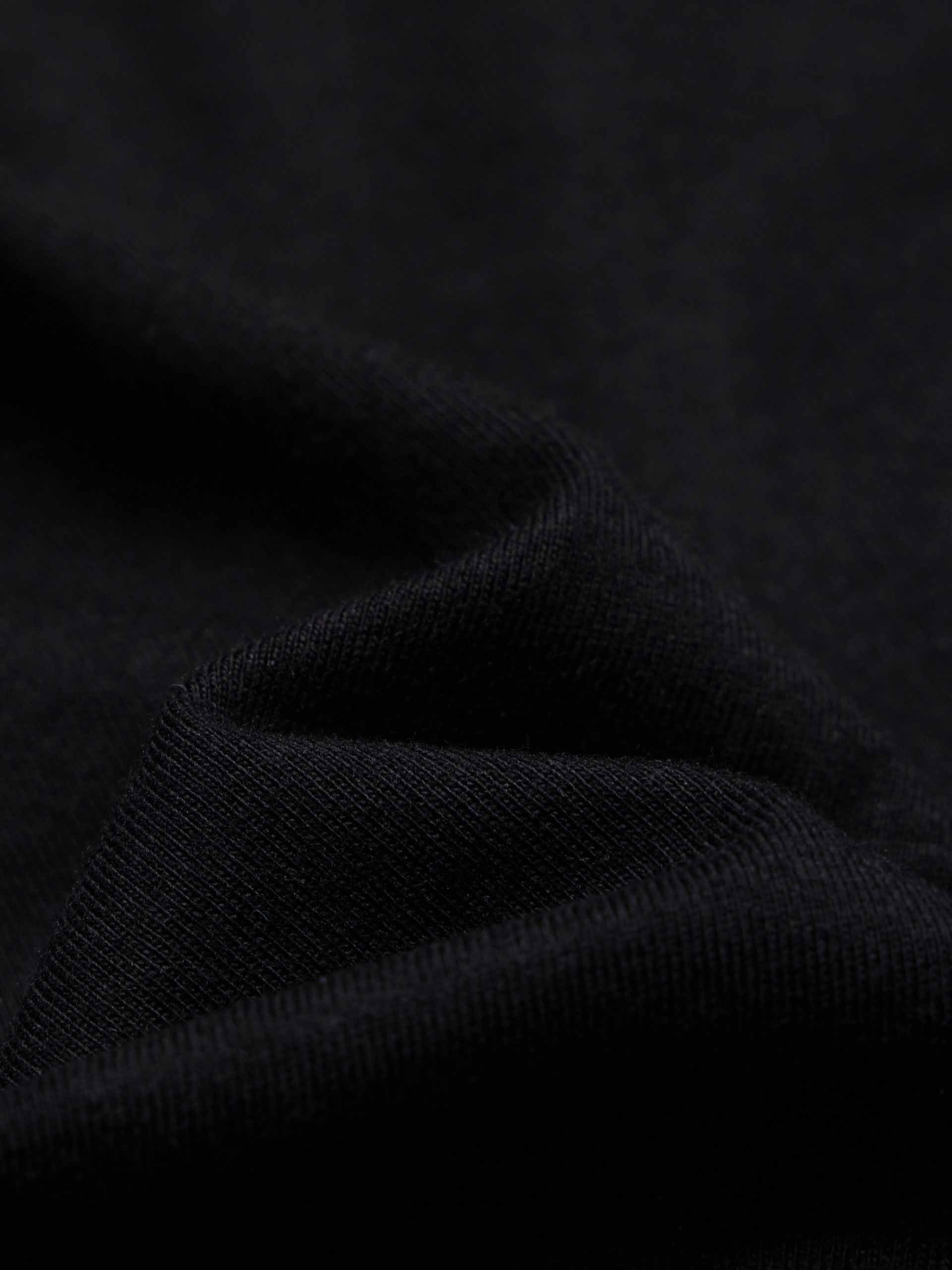 MO&Co. Fitted Cotton Blend Tee with Side Waist Pleat in Black