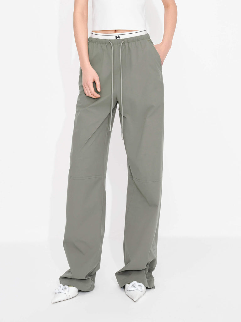 MO&Co. Women's Double Waistband Lightweight Casual Outdoor Track Pants in Grey