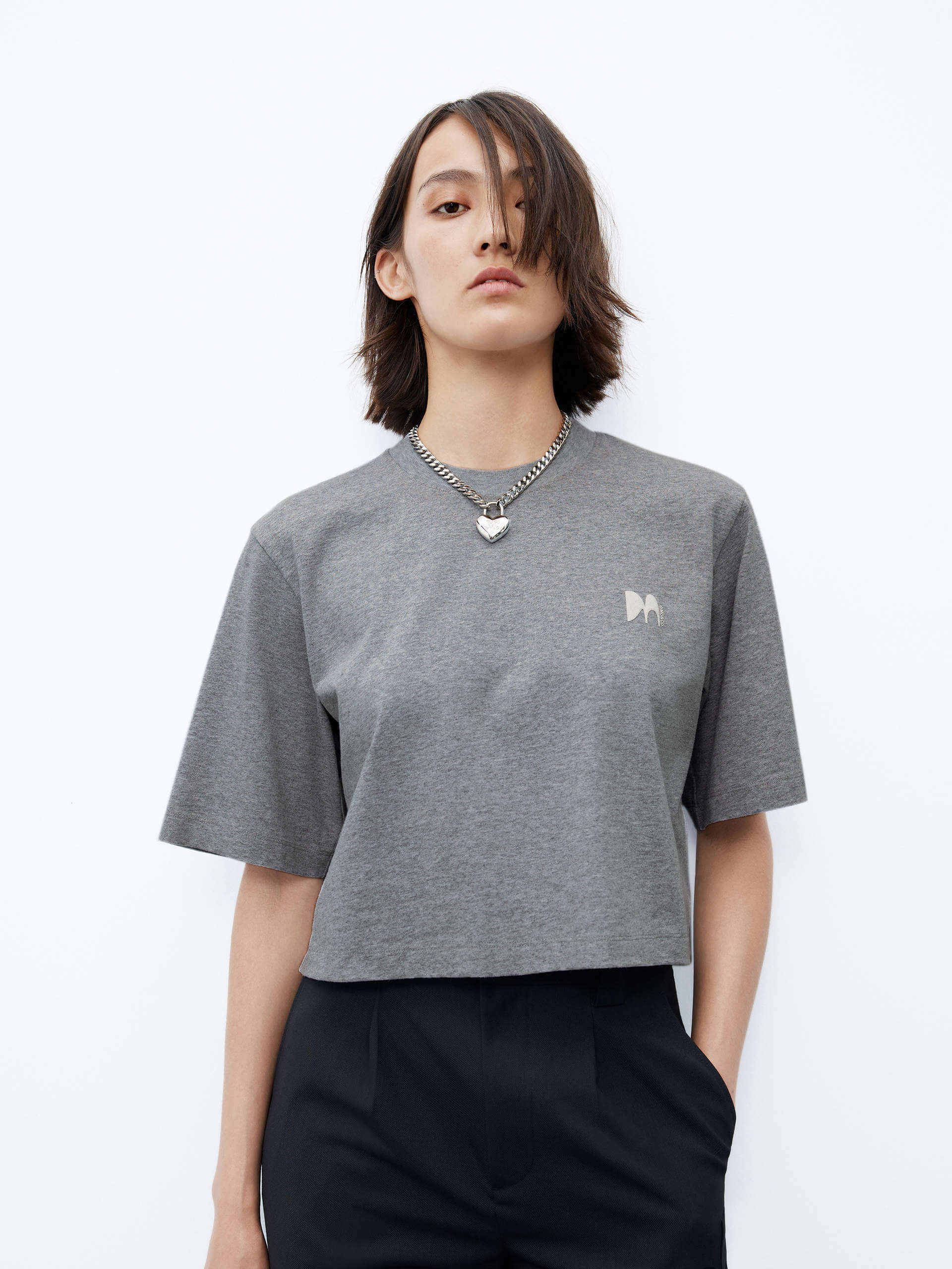 MO&Co. Women's Grey Crew Neck Crop Boxy Cotton T-shirt