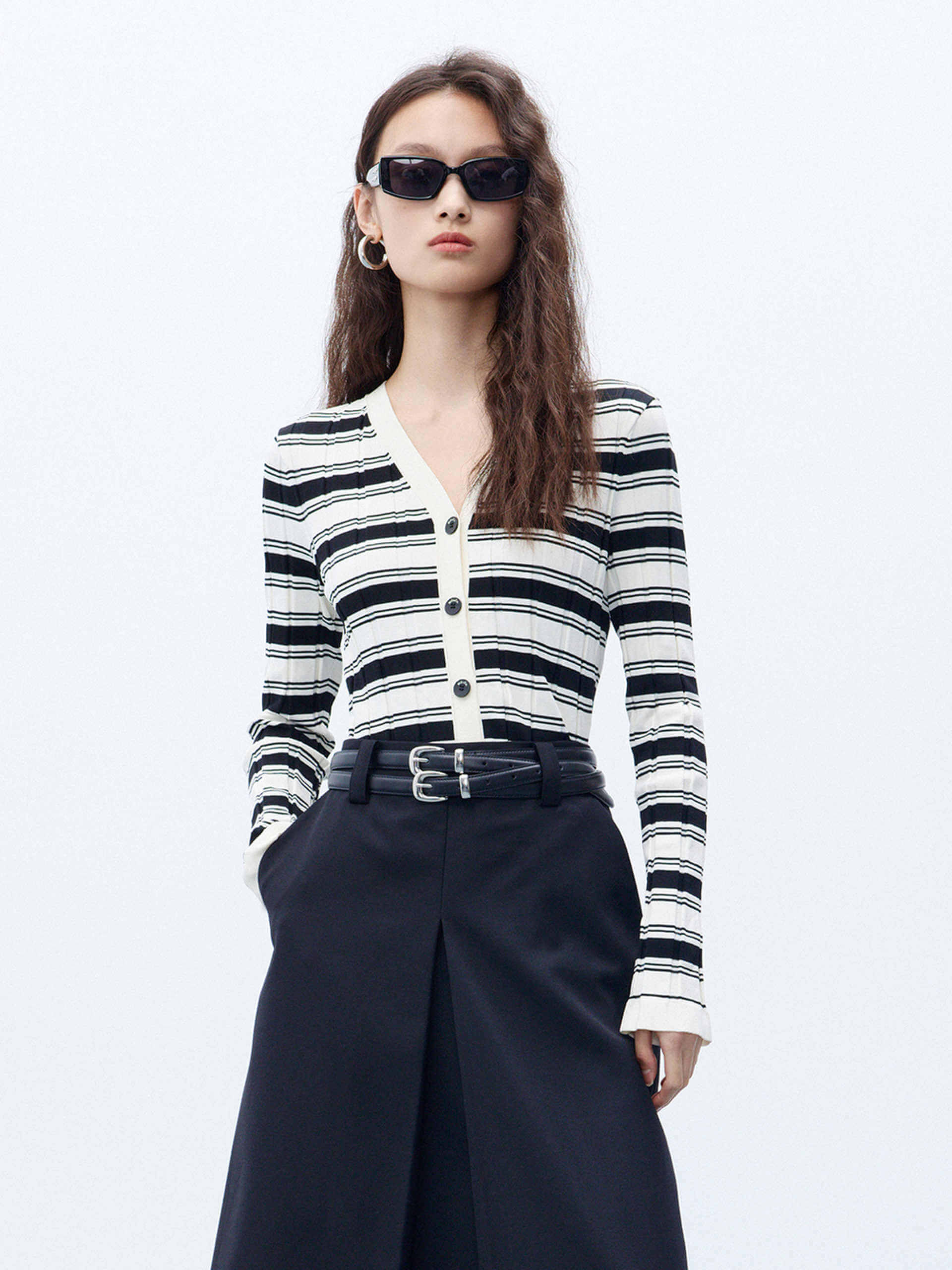 MO&Co. Women's Black and White Stripe Structured Knit Cardigan