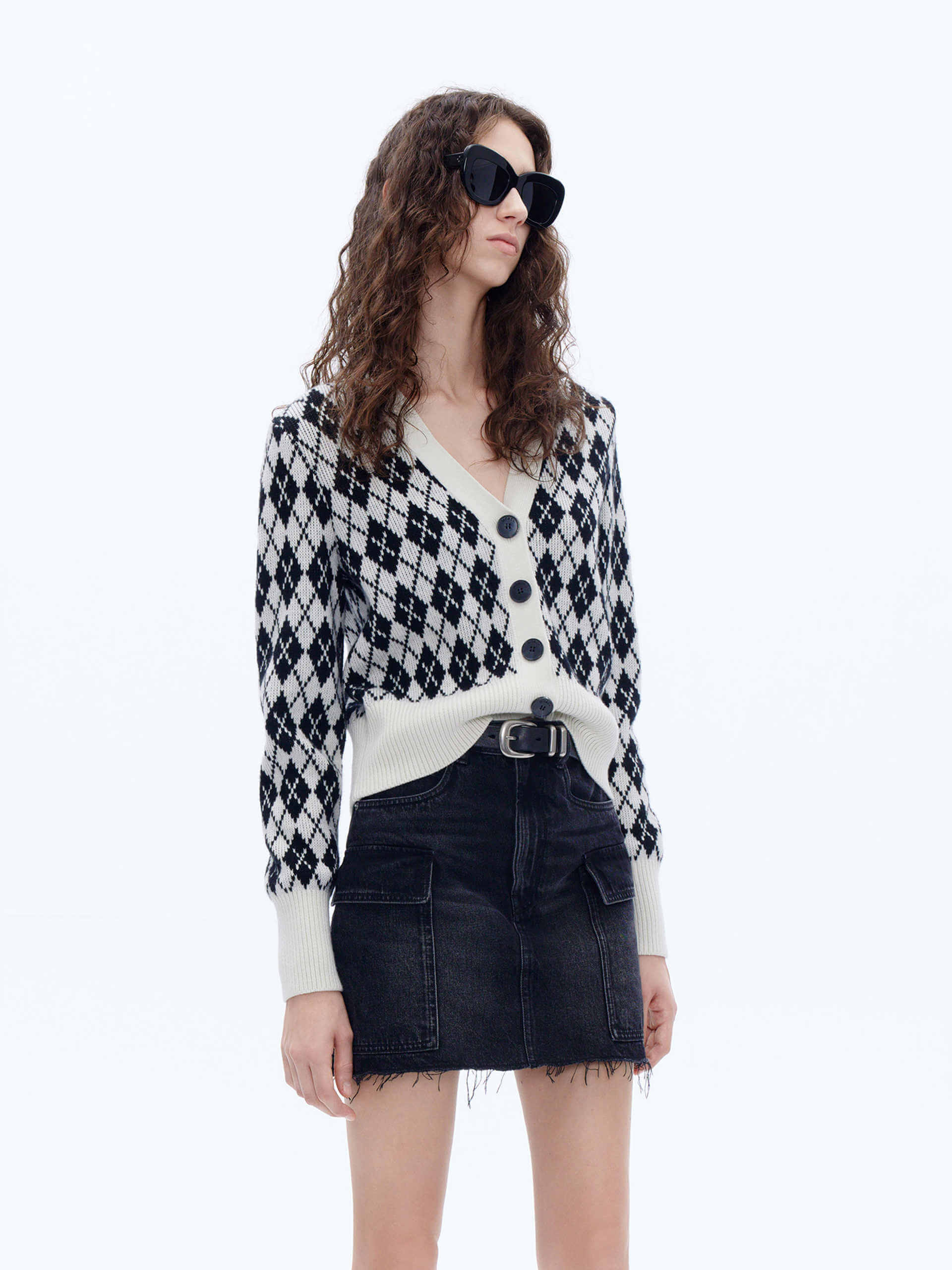 MO&Co. Women's Argyle Checkered Wool Blend Cropped Knit Cardigan in Black and White