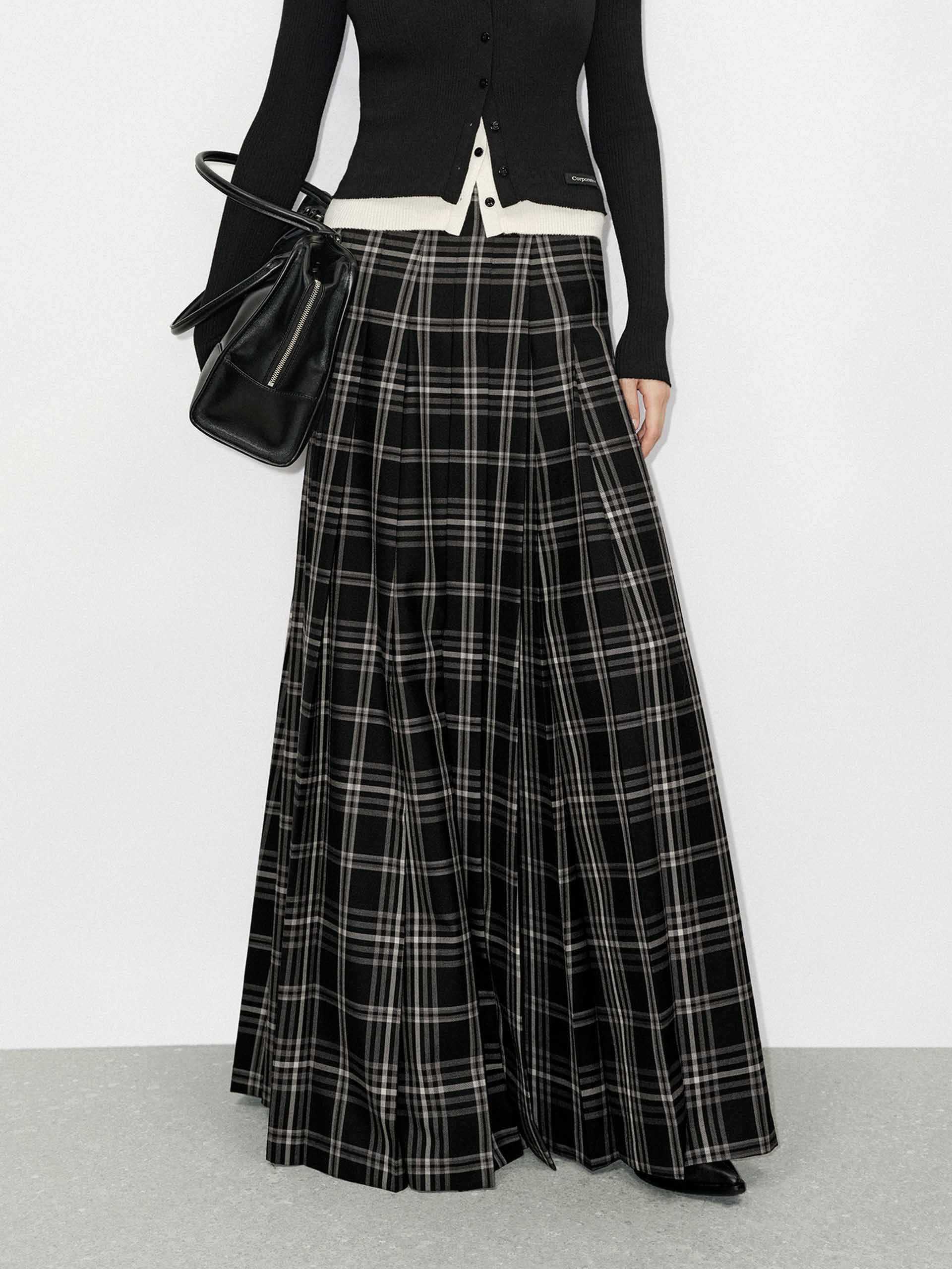 Long flowy plaid skirt best sale