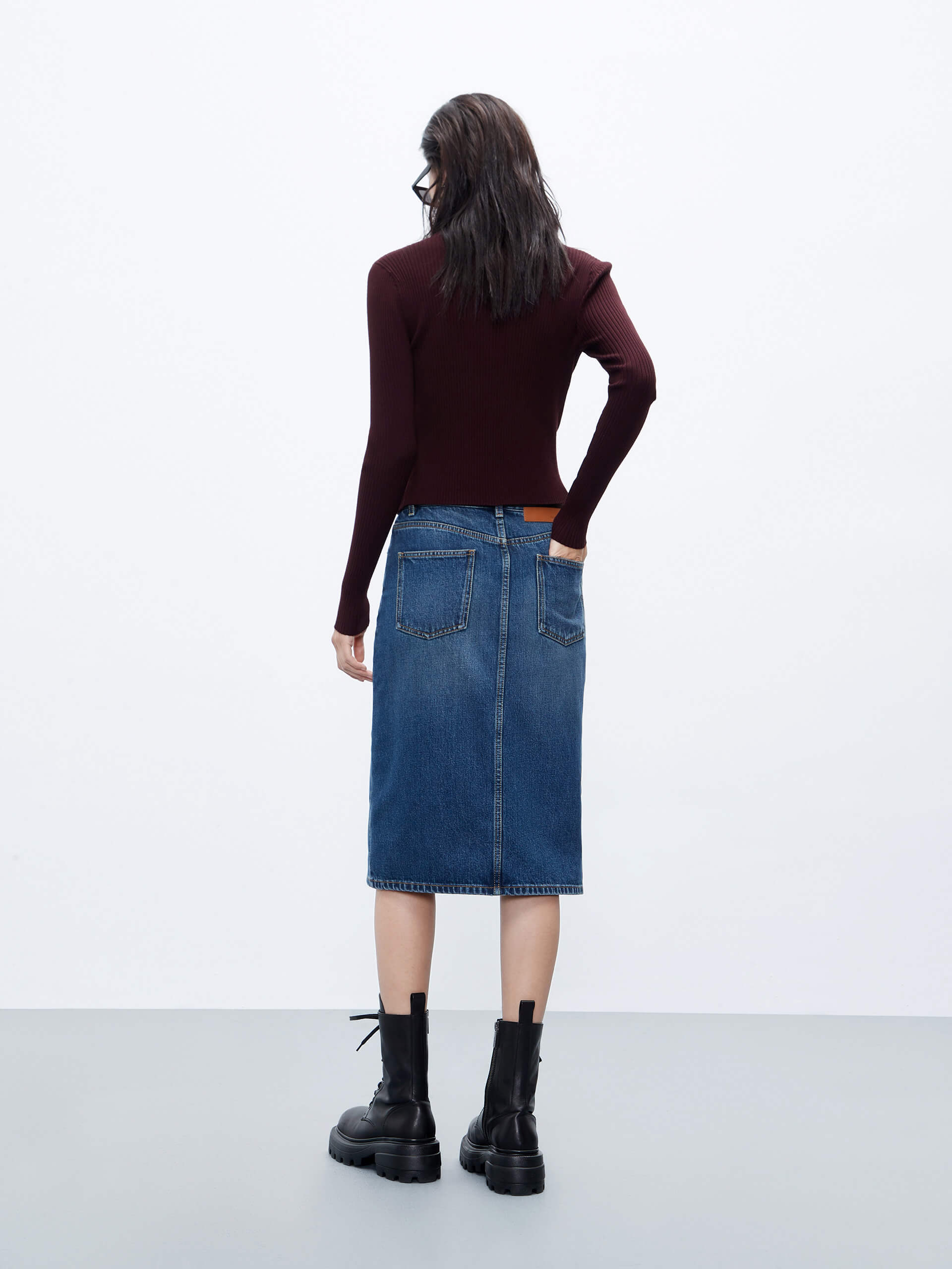 MO&Co. Women's Front Slit Straight Denim Midi Skirt in Blue