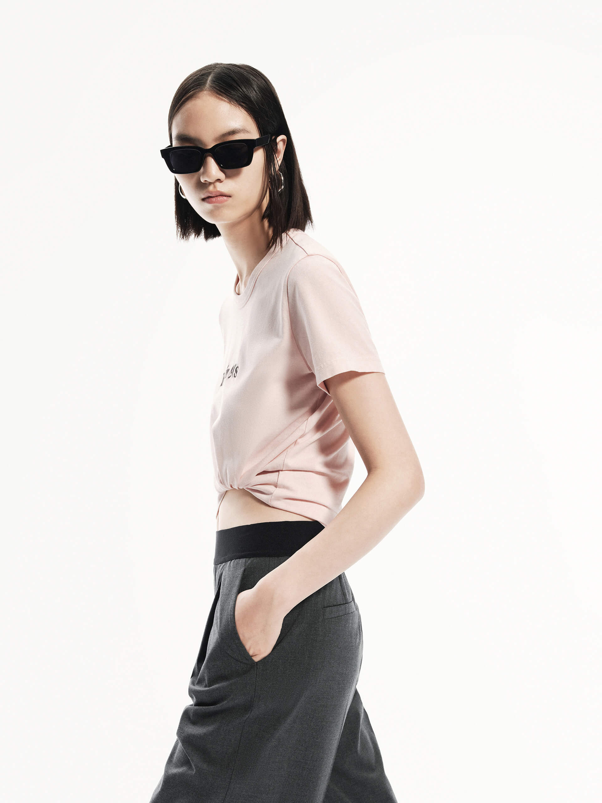 MO&Co. Women's Front Logo Cotton T-shirt