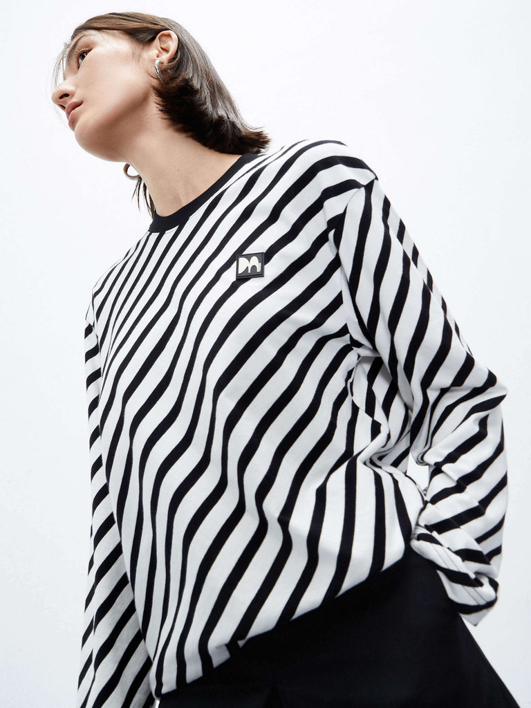 MO&Co. Women's 100% Cotton Relaxed Long Sleeve Striped T-shirt