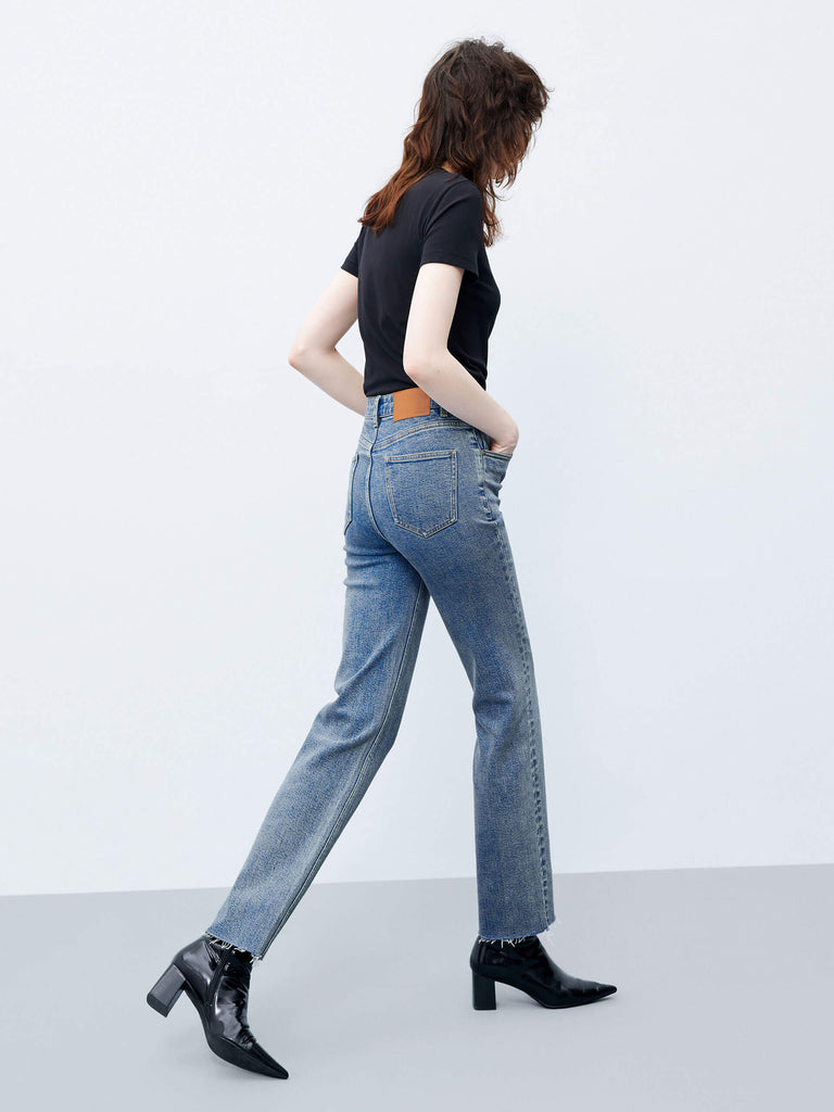 MO&Co. Women's Blue High Rise Straight Leg Raw Hem Jeans