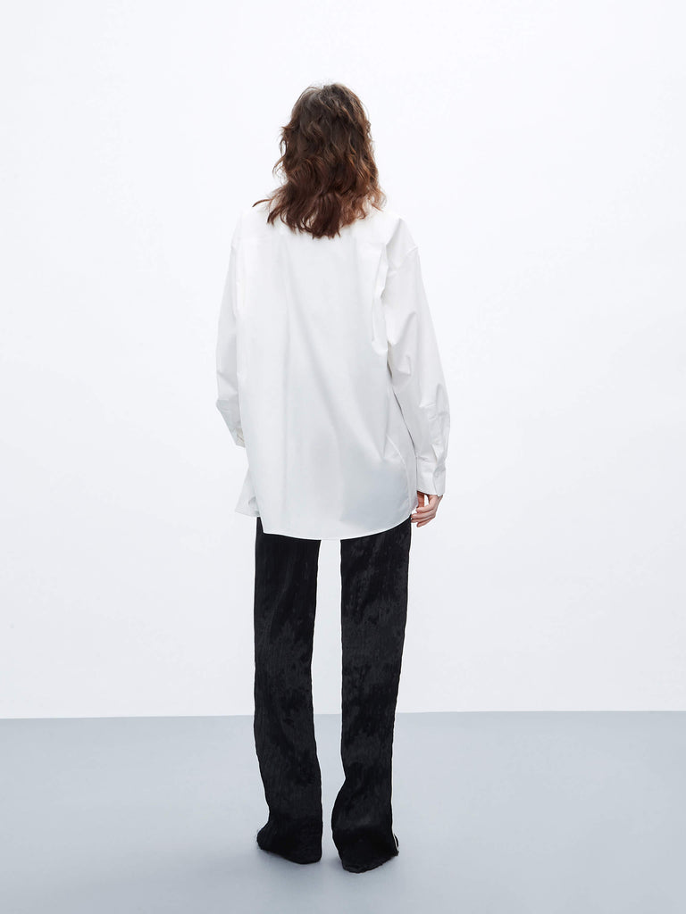 MO&Co. Women's White Classic Oversized Pocket Cotton Blend Shirt