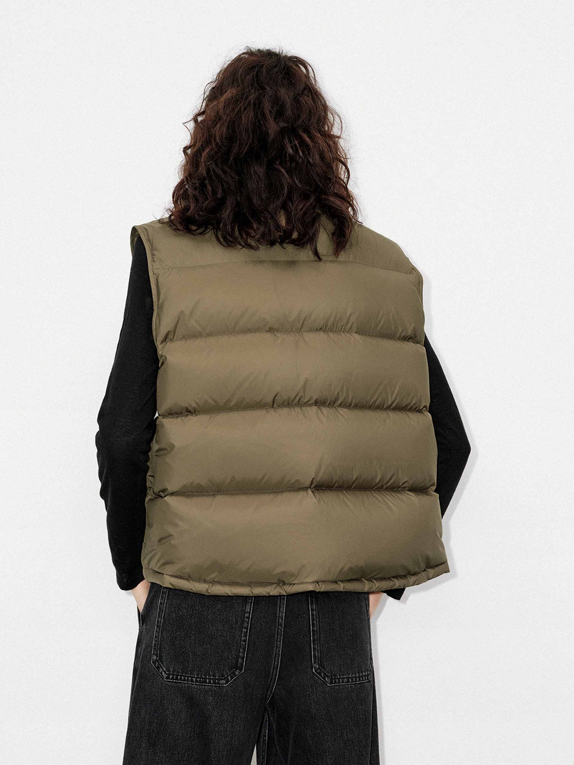 MO&Co. Women's Snap Button Puffer Vest