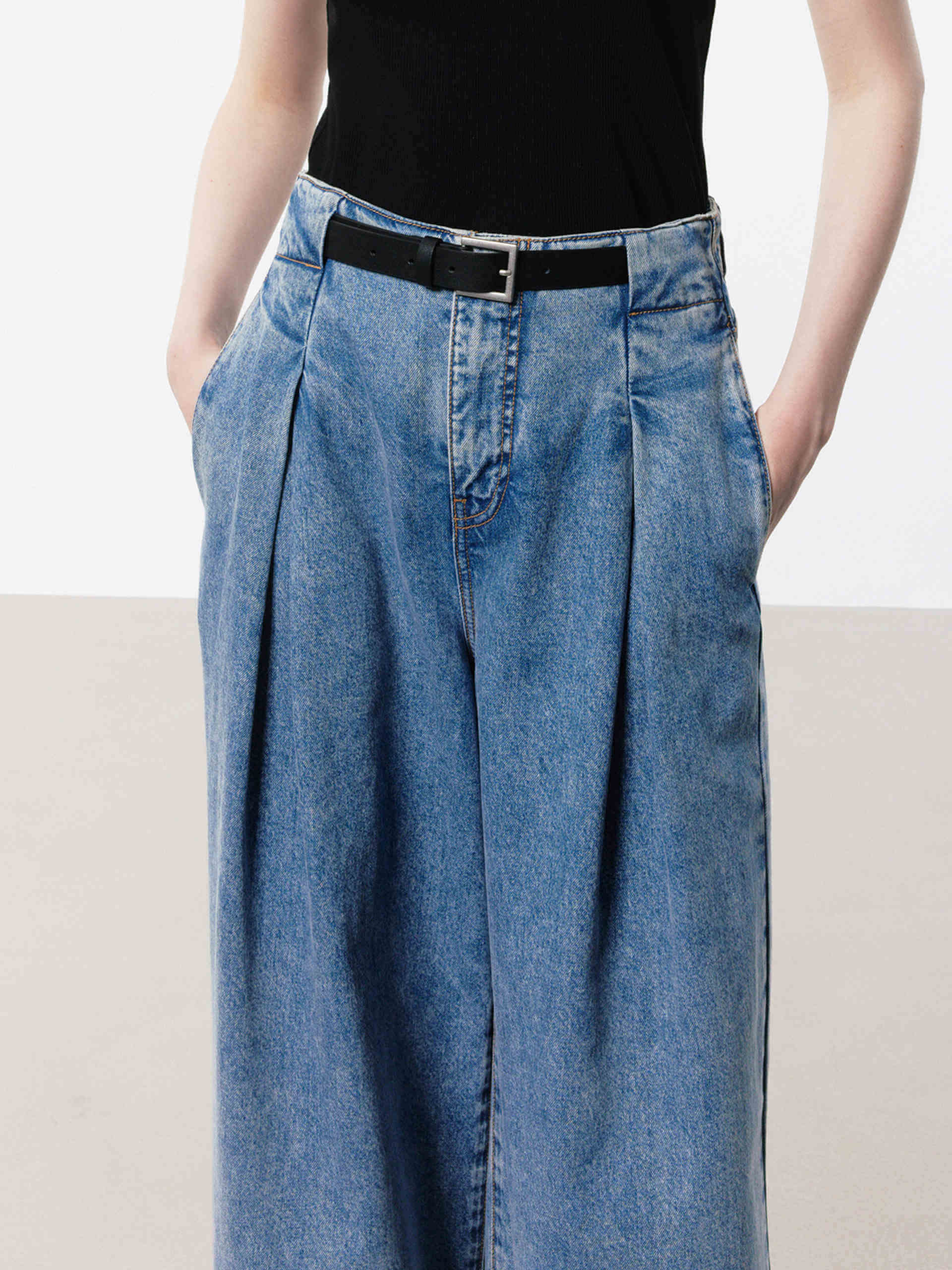 MO&Co. Women's Pleated Wide Leg Jeans in Blue with Belt Details