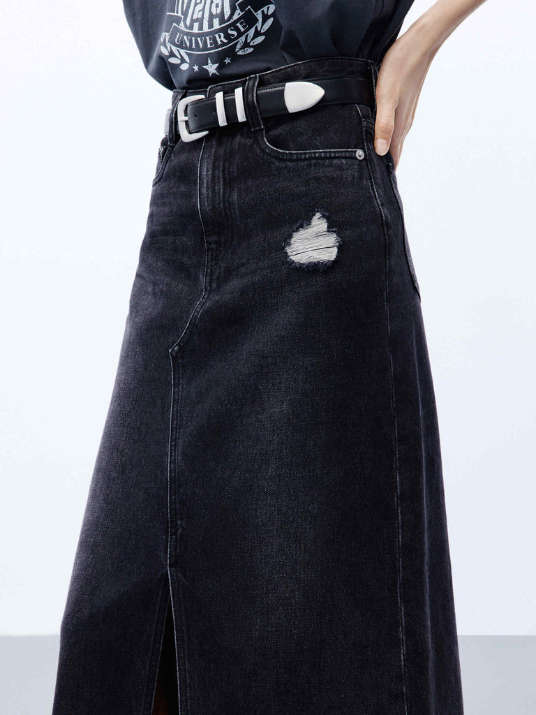 MO&Co. Women's Frayed Hem Maxi Cotton Denim Skirt in Washed Black
