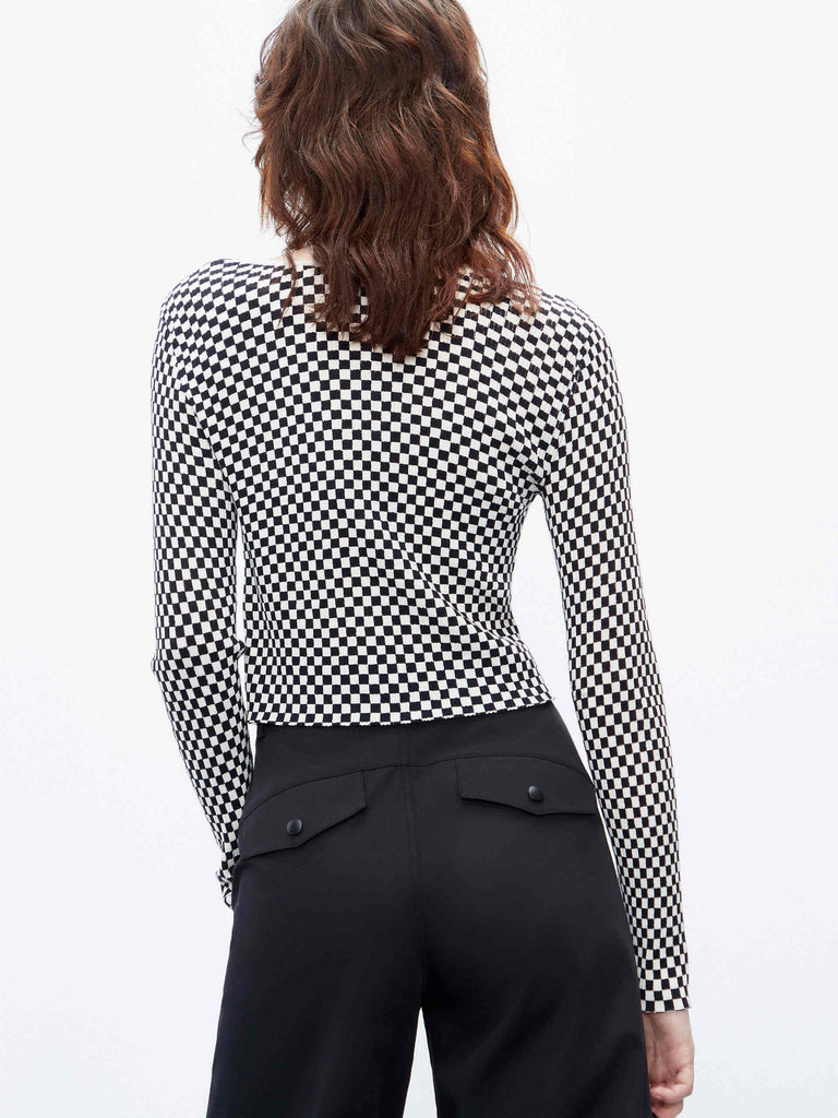 MO&Co. Women's Plaid Jacquard Long Sleeve Crop Cardigan
