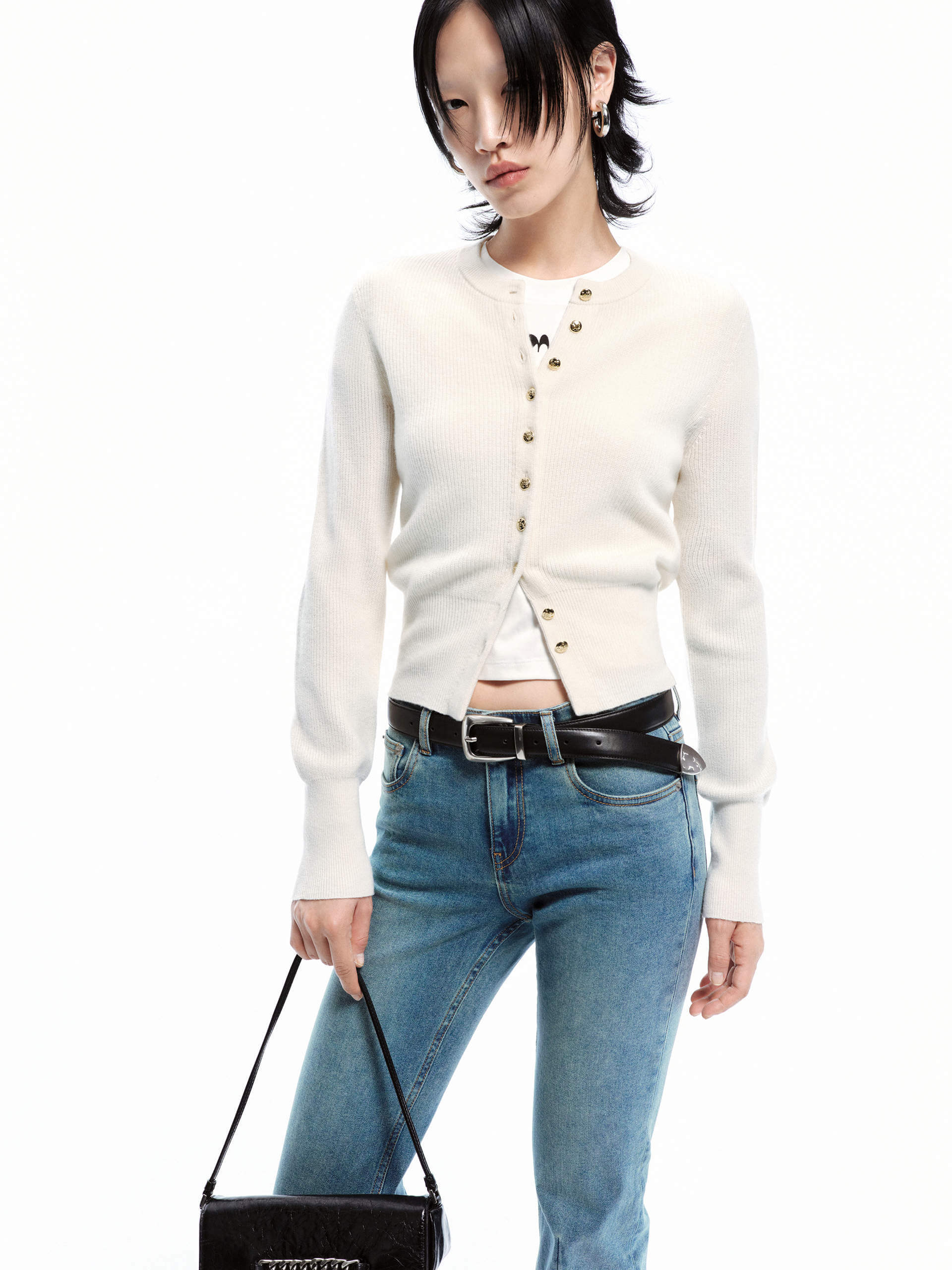 MO&Co. Women's Crew Neck Cardigan Sweater in Wool-Cashmere Timeless White