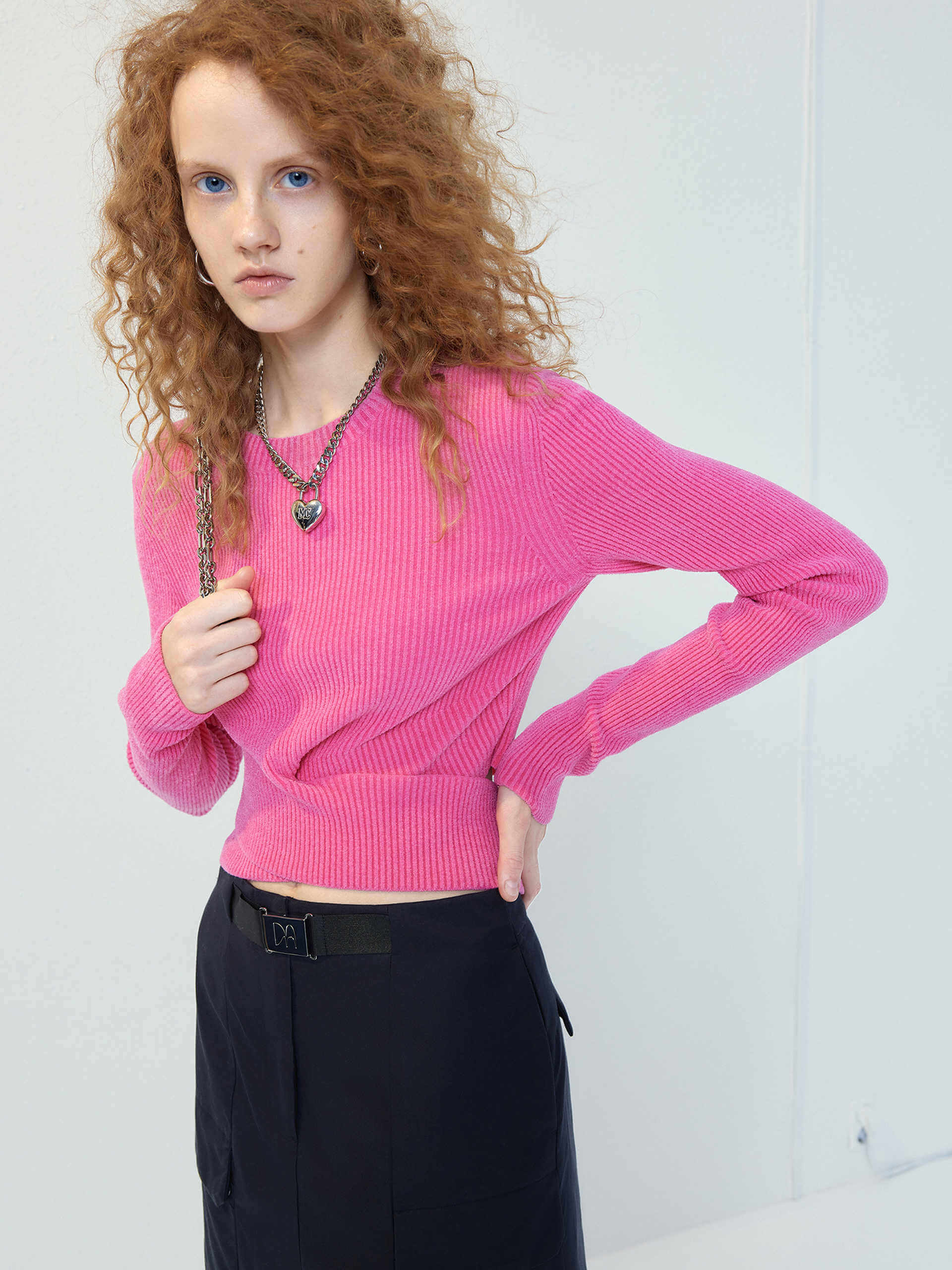 MO&Co. Women's Cross Front Tight Fit Cropped Ribbed Knit Top Long Sleeves in Hot Pink