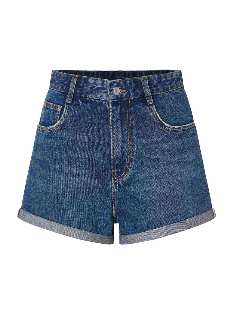 Crafted from 100% Turkish cotton, MO&Co.'s Women's Blue Fold-Up Cotton Shorts boast five pockets, a folding-hem design, and a relaxed fit.