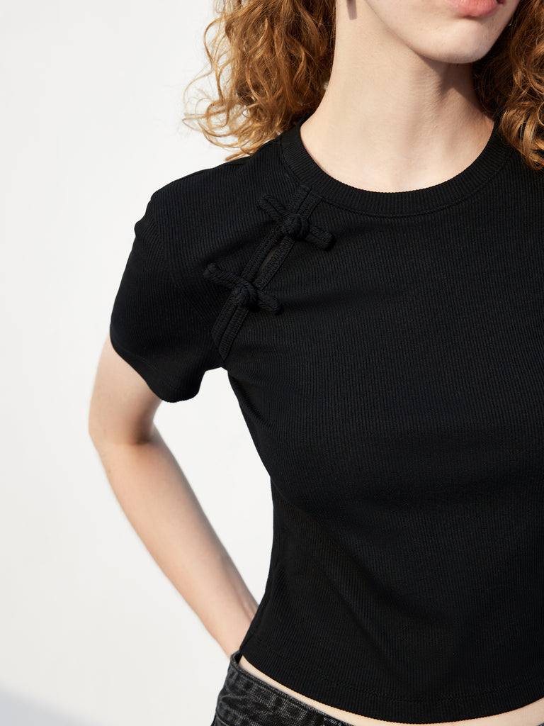 Cheongsam Buckle Ribbed Slim-fit Black T-shirt