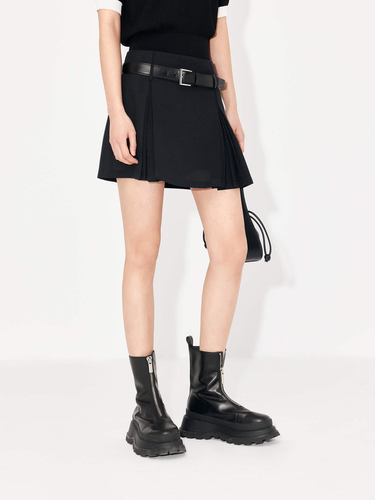 MO&Co. Women's Pleated Low-rise A-line Mini Skirt in Black