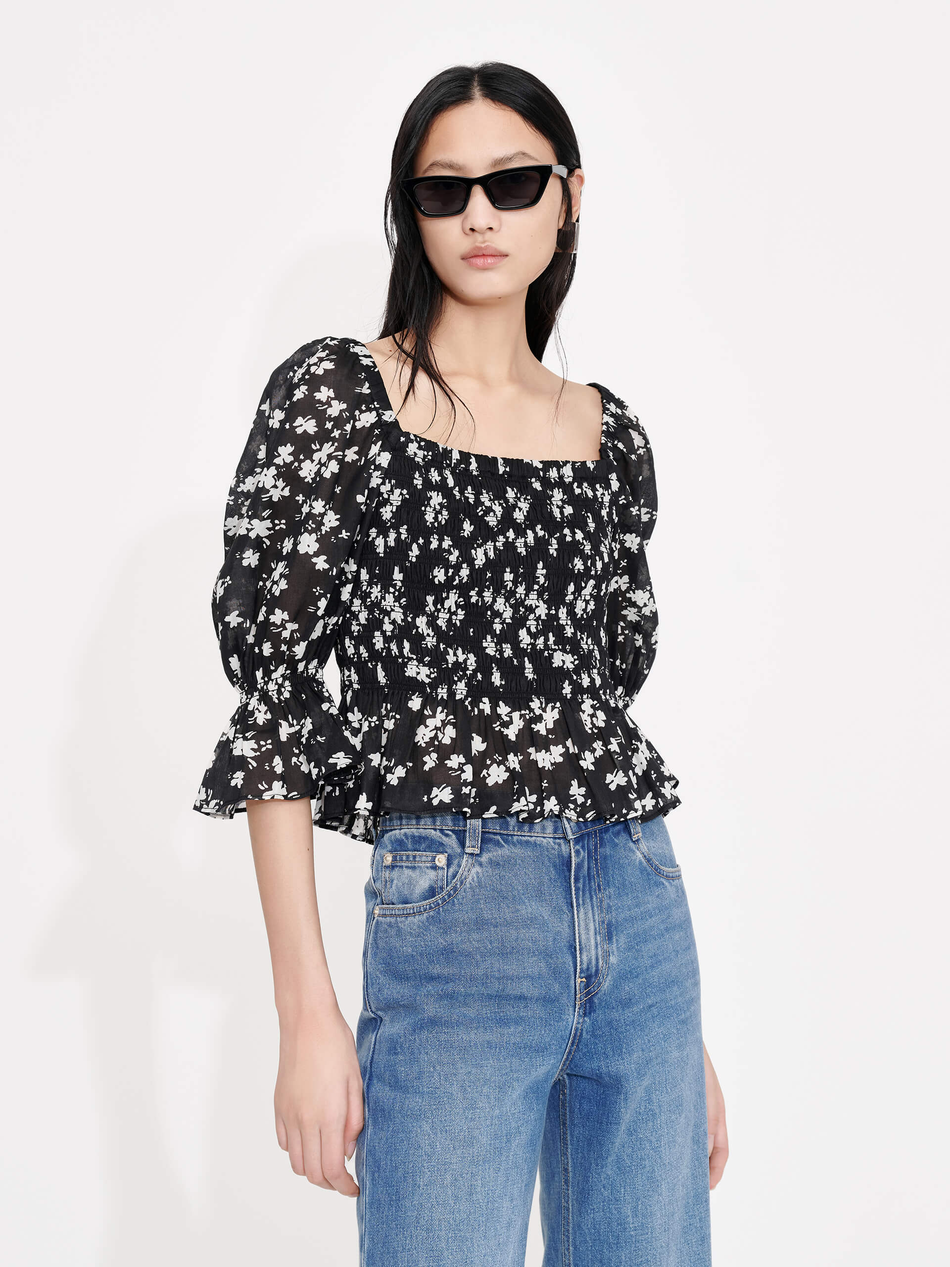 MO&Co. Women's Gathered Front Chiffon Floral Print Top in Black