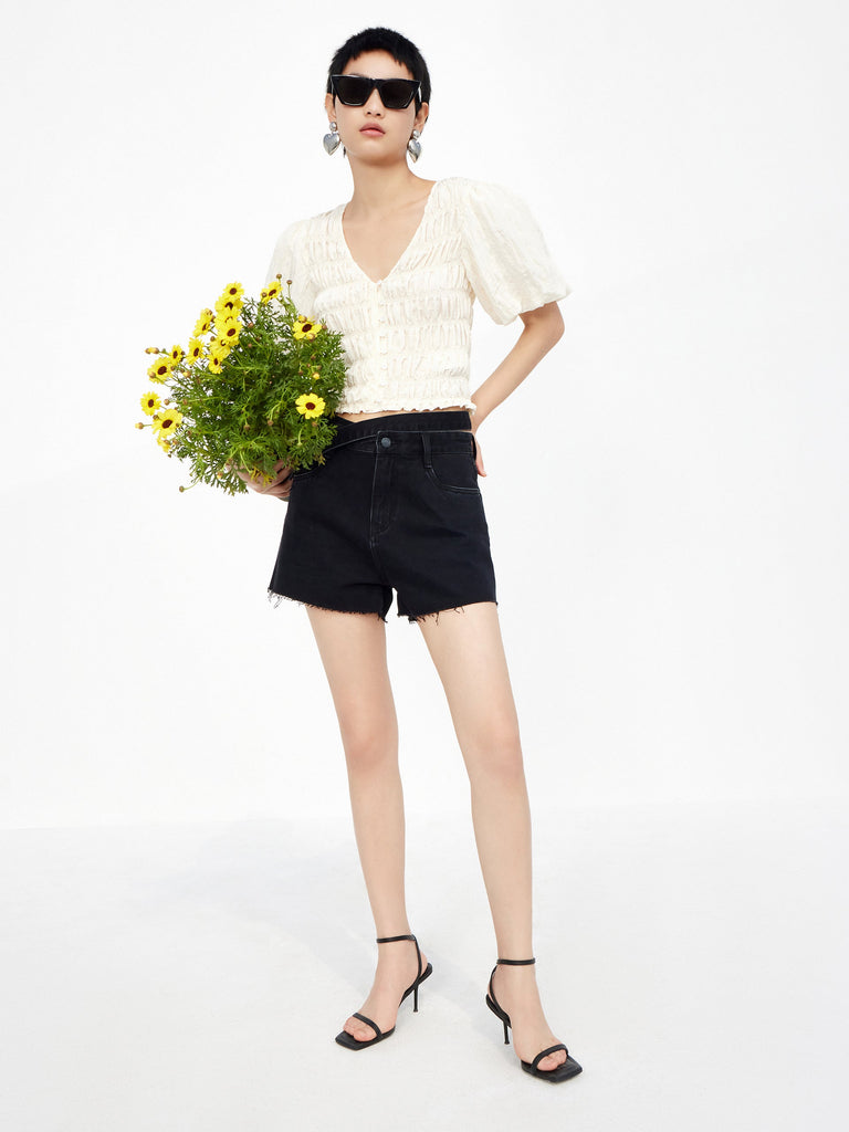 MO&Co. Women's Frayed Edge Denim Shorts Loose Cowboys Summer Black Streetwear