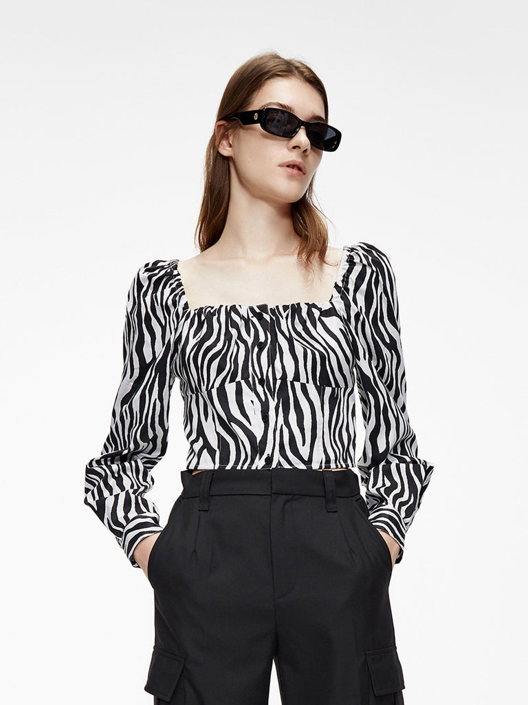 MO&Co. Women's Square Neck Zebra Print Top Fitted Casual Square Neck Long Sleeve Cotton Tops