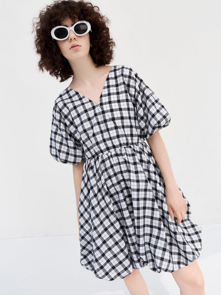 Puff Sleeved V-Neck Checkered Dress MO&Co.