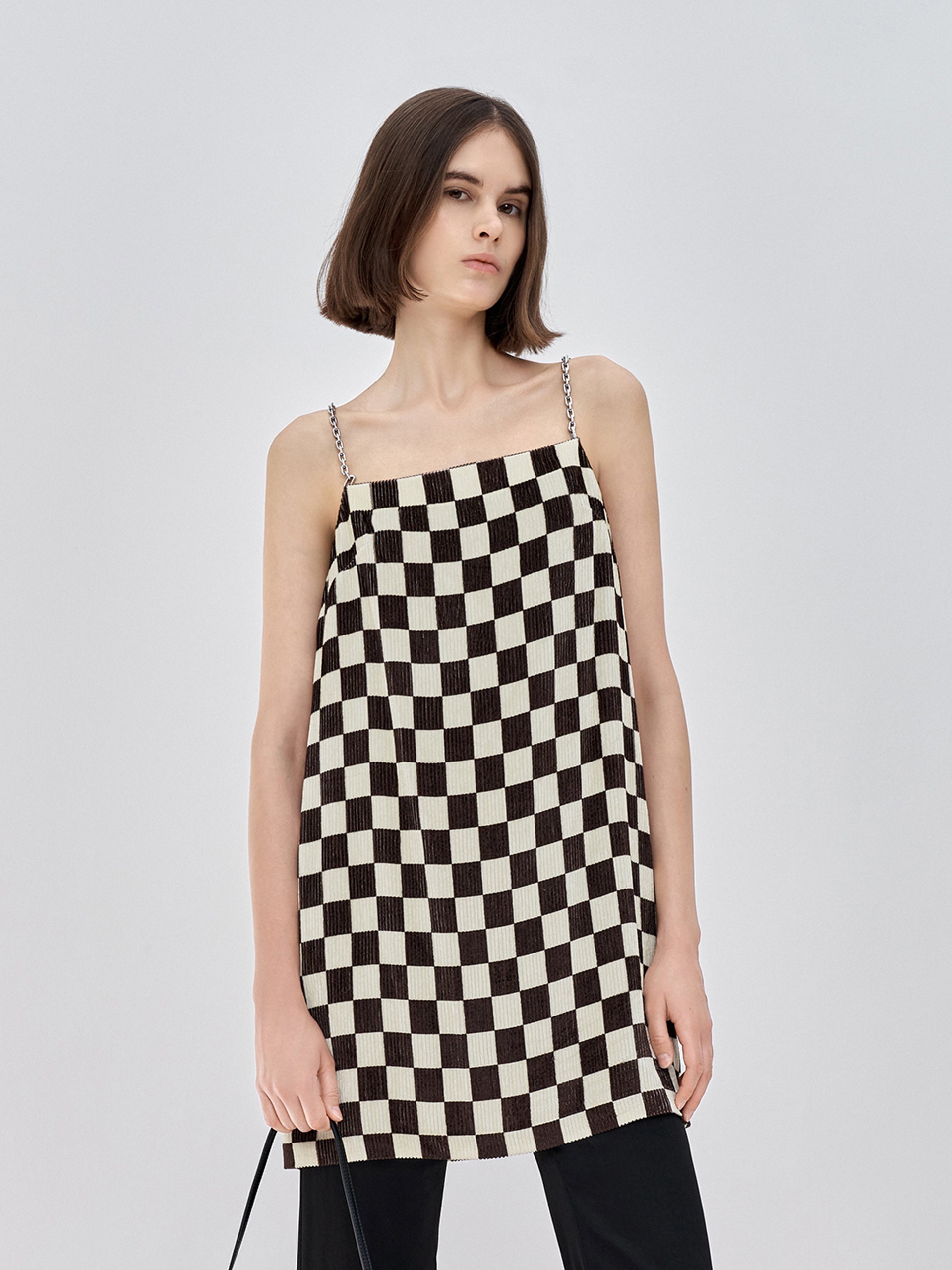 MO&Co. Women's Checkerboard Metal Chain Dress Fitted Chic Black And White Dress