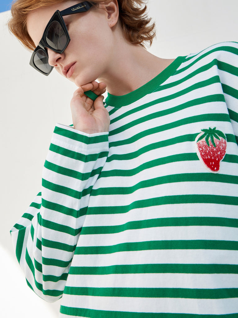 MO&Co. Women's Striped Strawberry Print T-shirt Loose Casual Round Neck 