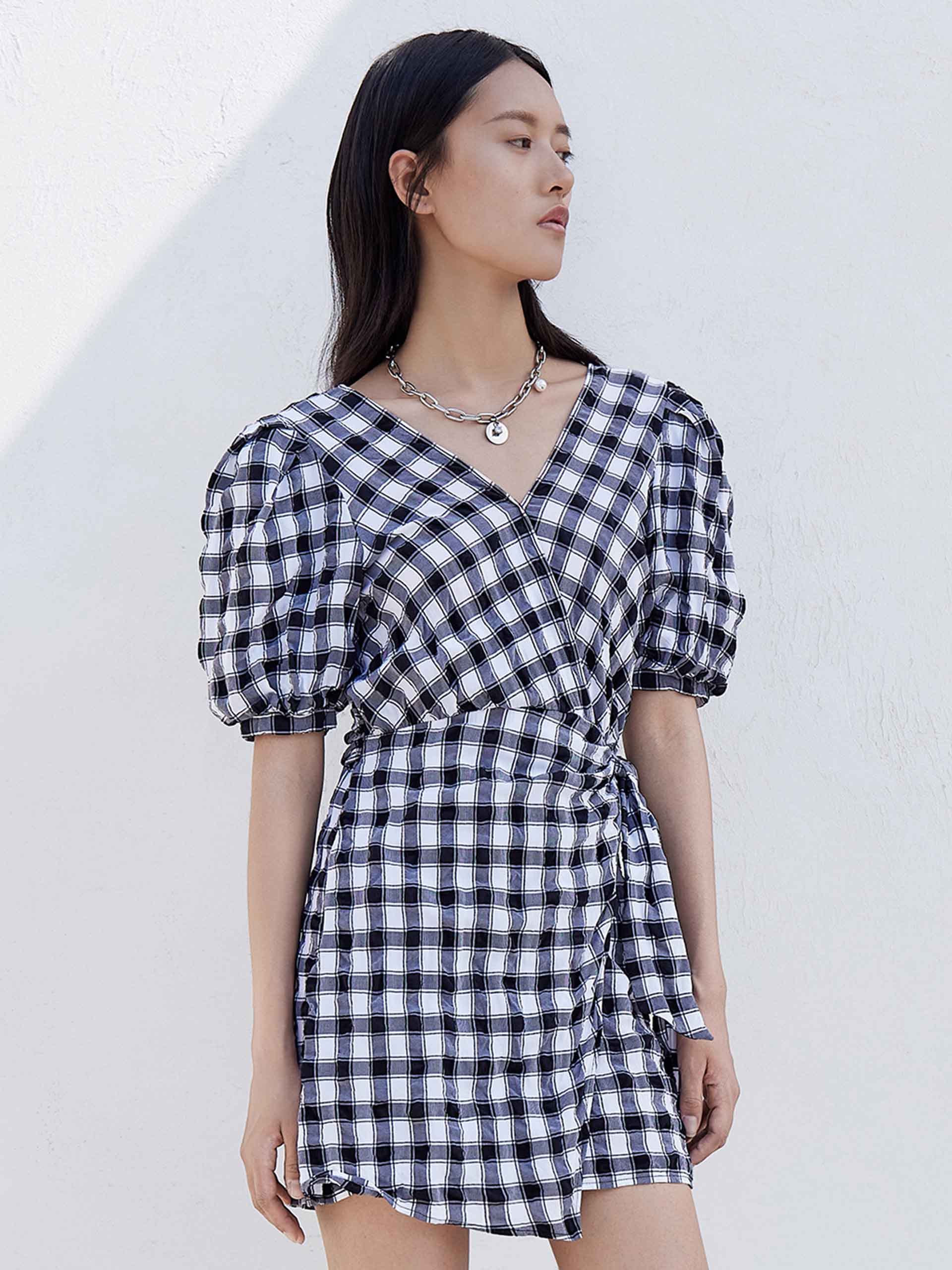 MO&Co. Women's Plaid Shirt Dress with Knot Loose Casual V Neck Puff Sleeves