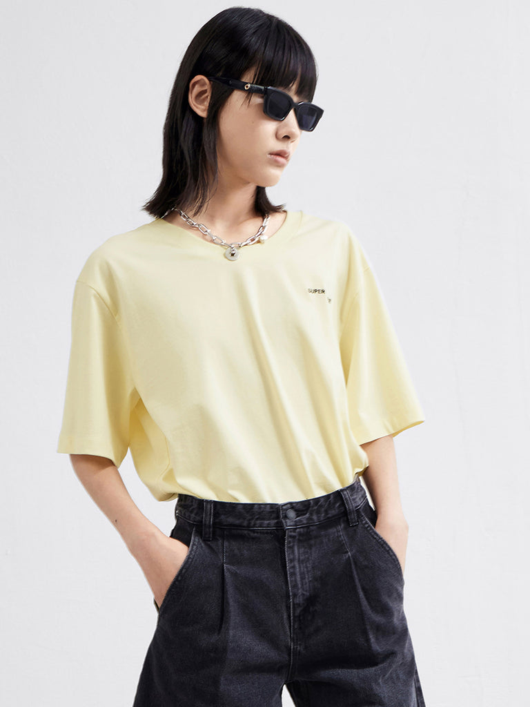MO&Co. Women's Oversized Cotton Tee with Cut-out Classic Fitted Black