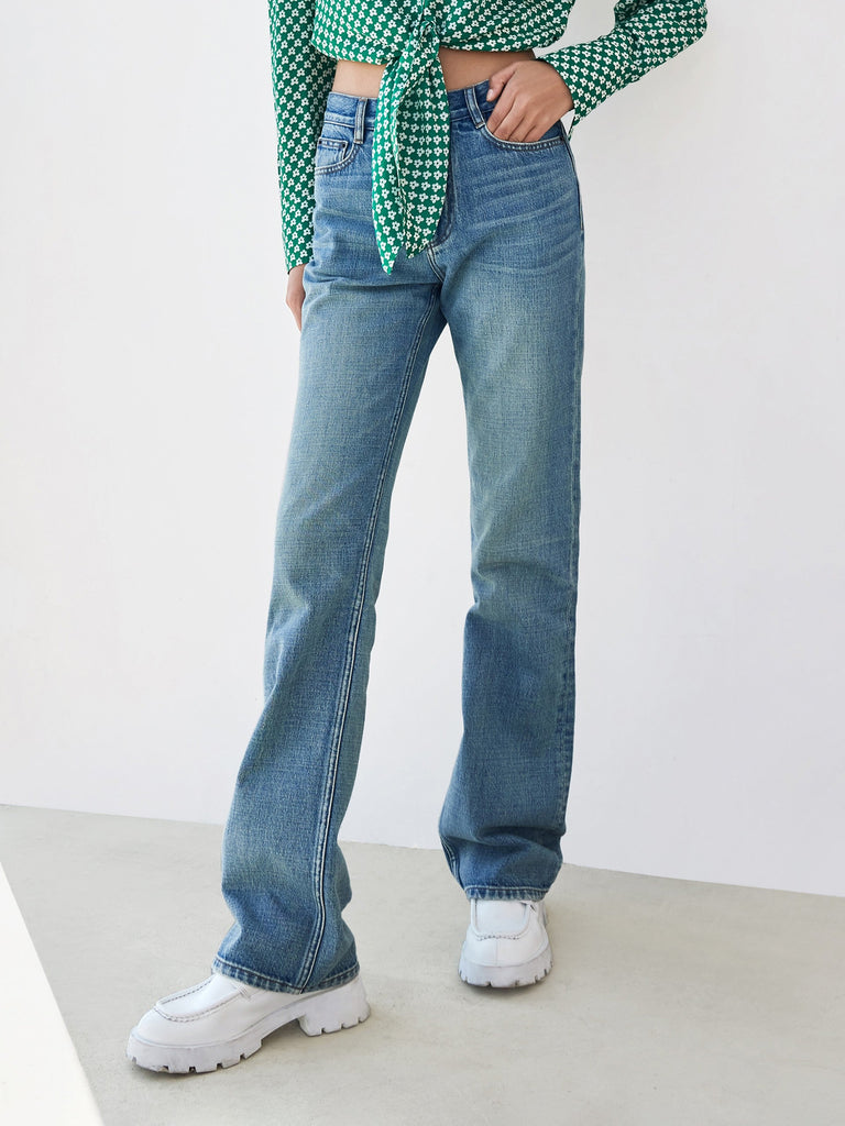 MO&Co. Women's Vintage Bleached Flared Jeans Loose Cowboys Blue Denim Jeans