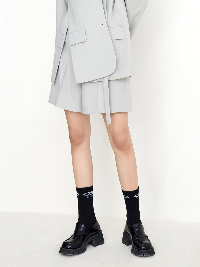 MO&Co. Women's Descontructed Cutout Loose Chic Streetwear Blazer Shorts 