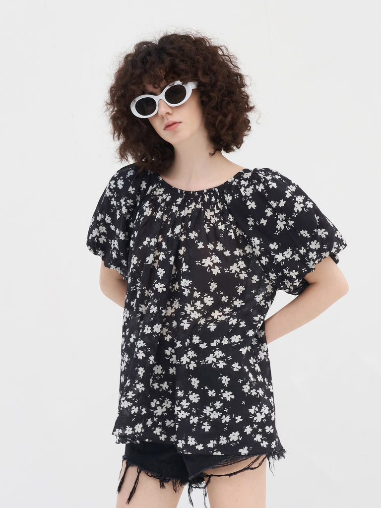 MO&Co. Women's Floral Print Puff Sleeve Top Loose Casual Round Neck Black Tops For Women