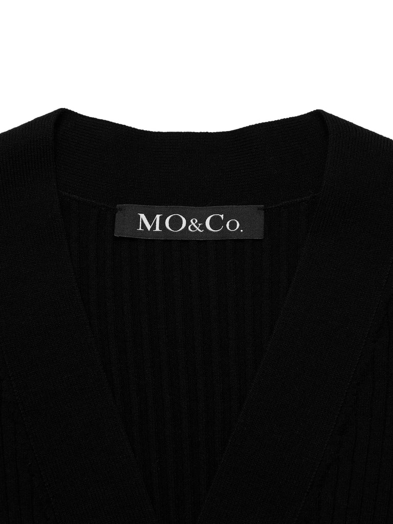 MO&Co.Women's V Neck Fit Knit Cardigan Fitted Casual V Neck
