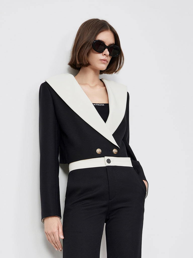 MO&Co. Women's Contrast Lapel Cropped Coat Loose Chic V Neck Ladies Coats