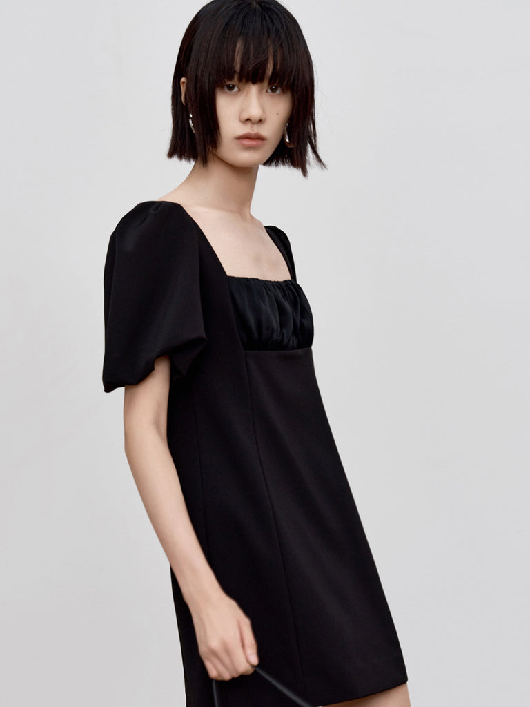 MO&Co. Women's Cutout Puff Sleeve Dress Loose Casual black dress