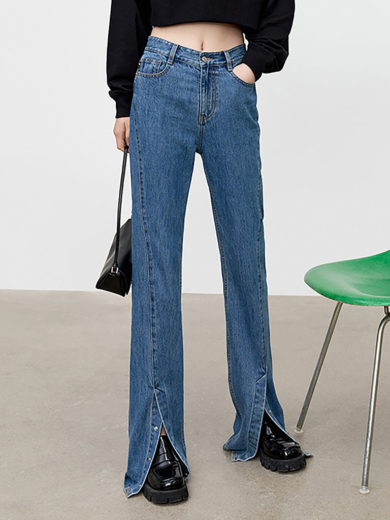 MO&Co. Women's Front Slit Flared Denim Jeans Loose Cowboys  Trending Jeans For Women