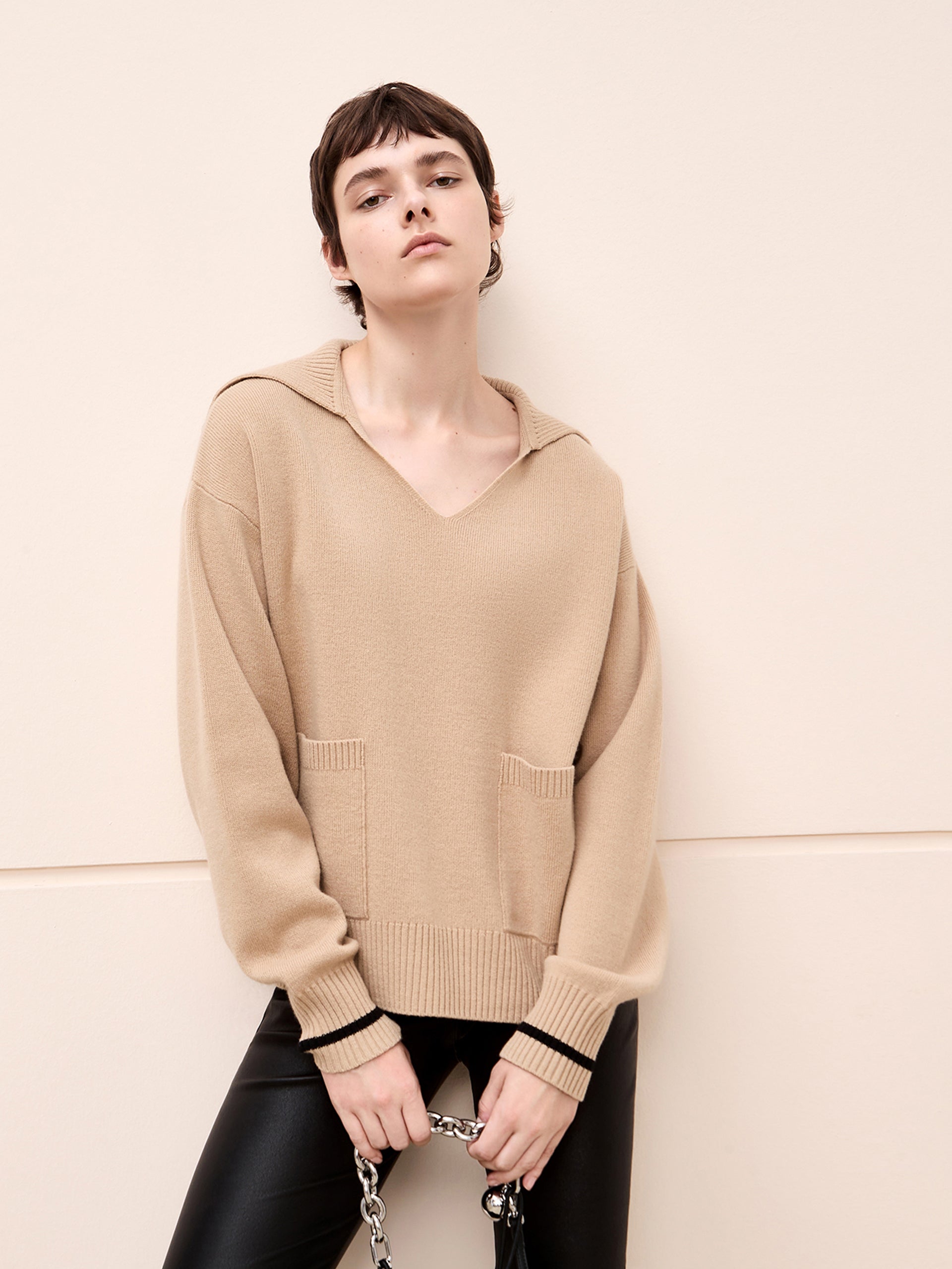  Wool Navy Neck Camel Sweater