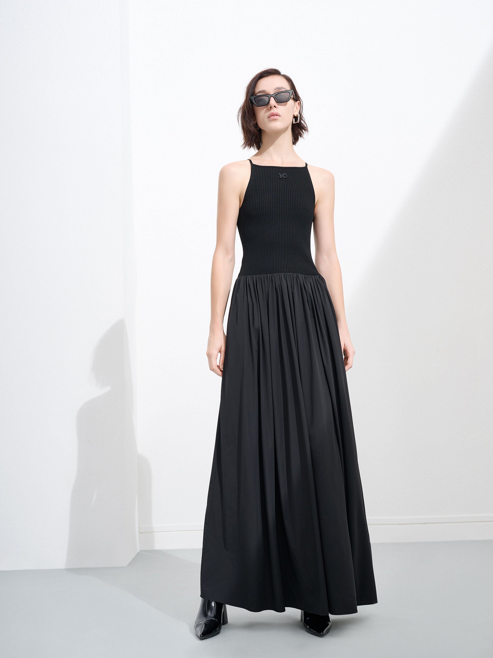 Sleeveless Black Maxi Dress