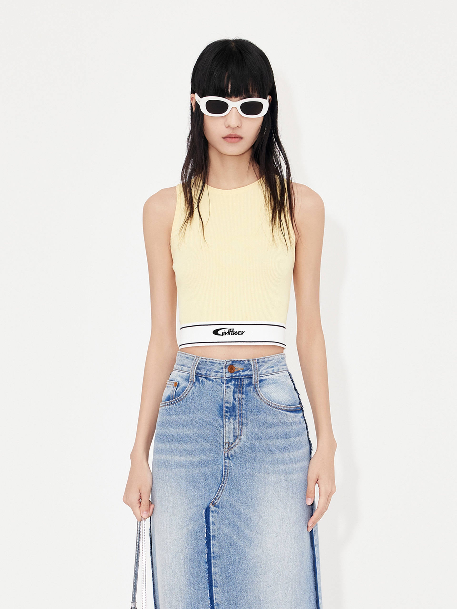 Women's Ribbed Contrast Hem Cropped Tank Top in Yellow