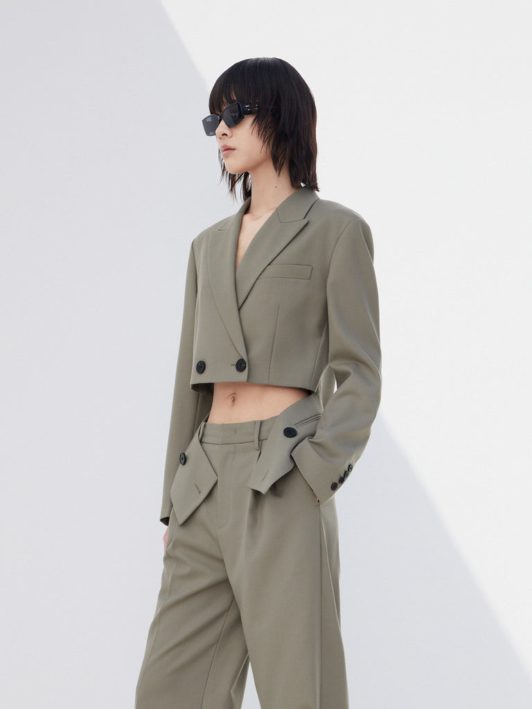 Women's Deconstructed Hem Wool-blend Suit Blazer in Olive