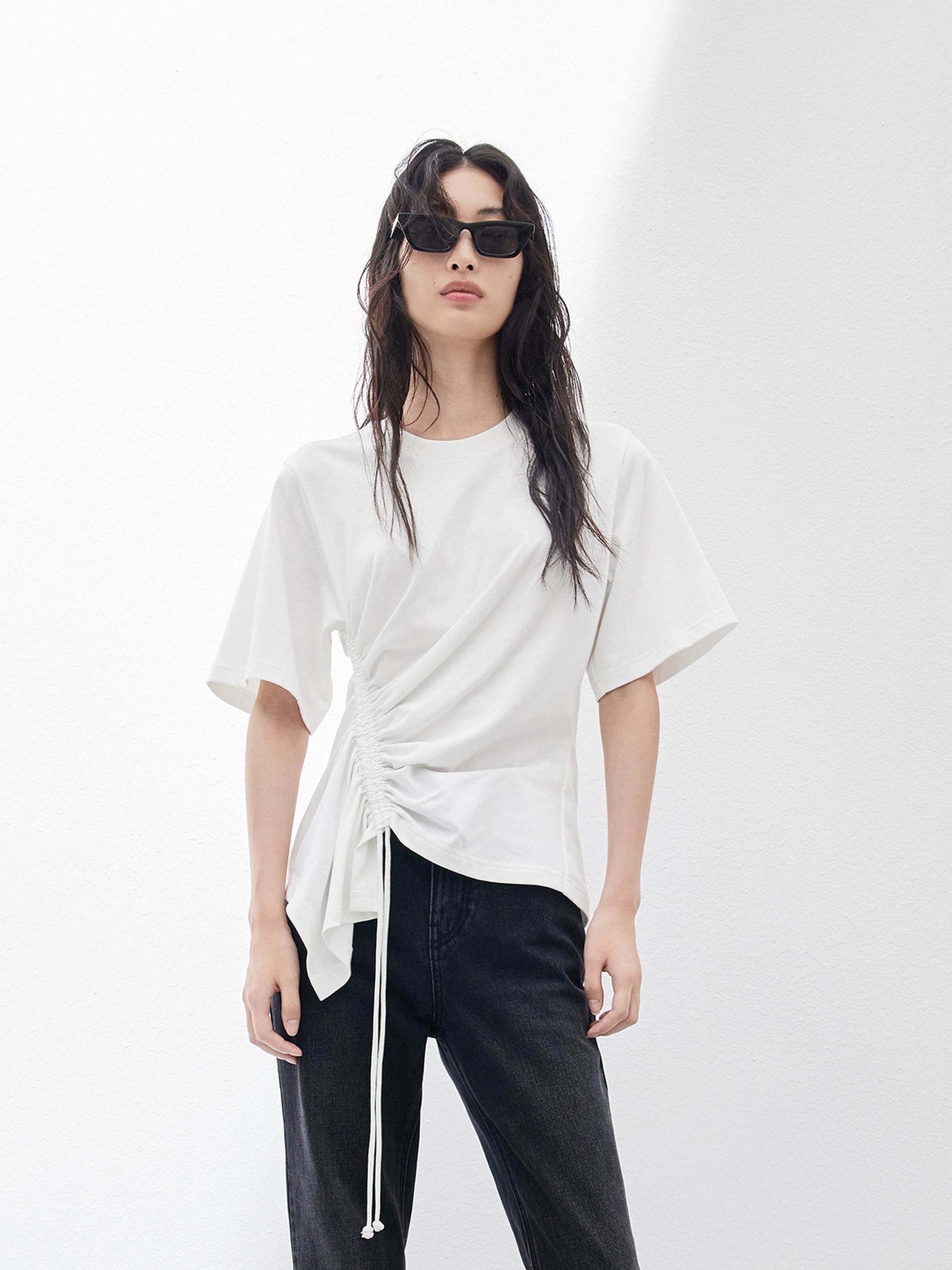 Women's Pleated Asymmetrical Hem Cotton T-shirt with Drawstring in White