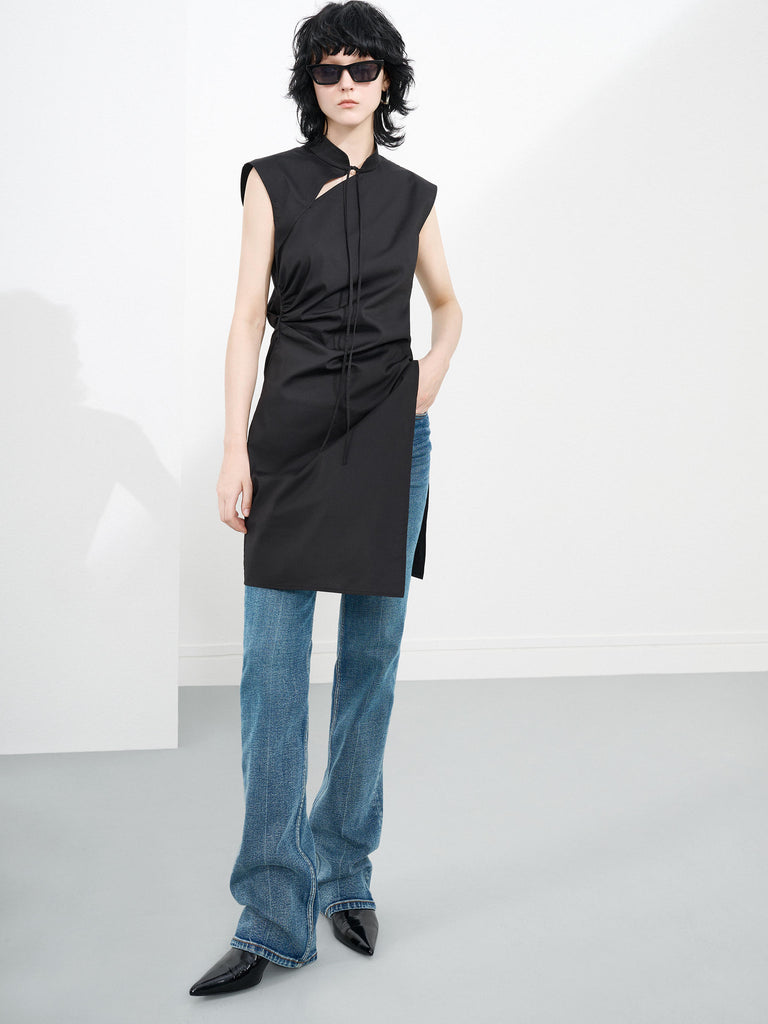 Women's Pleated Slit Oriental Style Sleeveless Top in Black