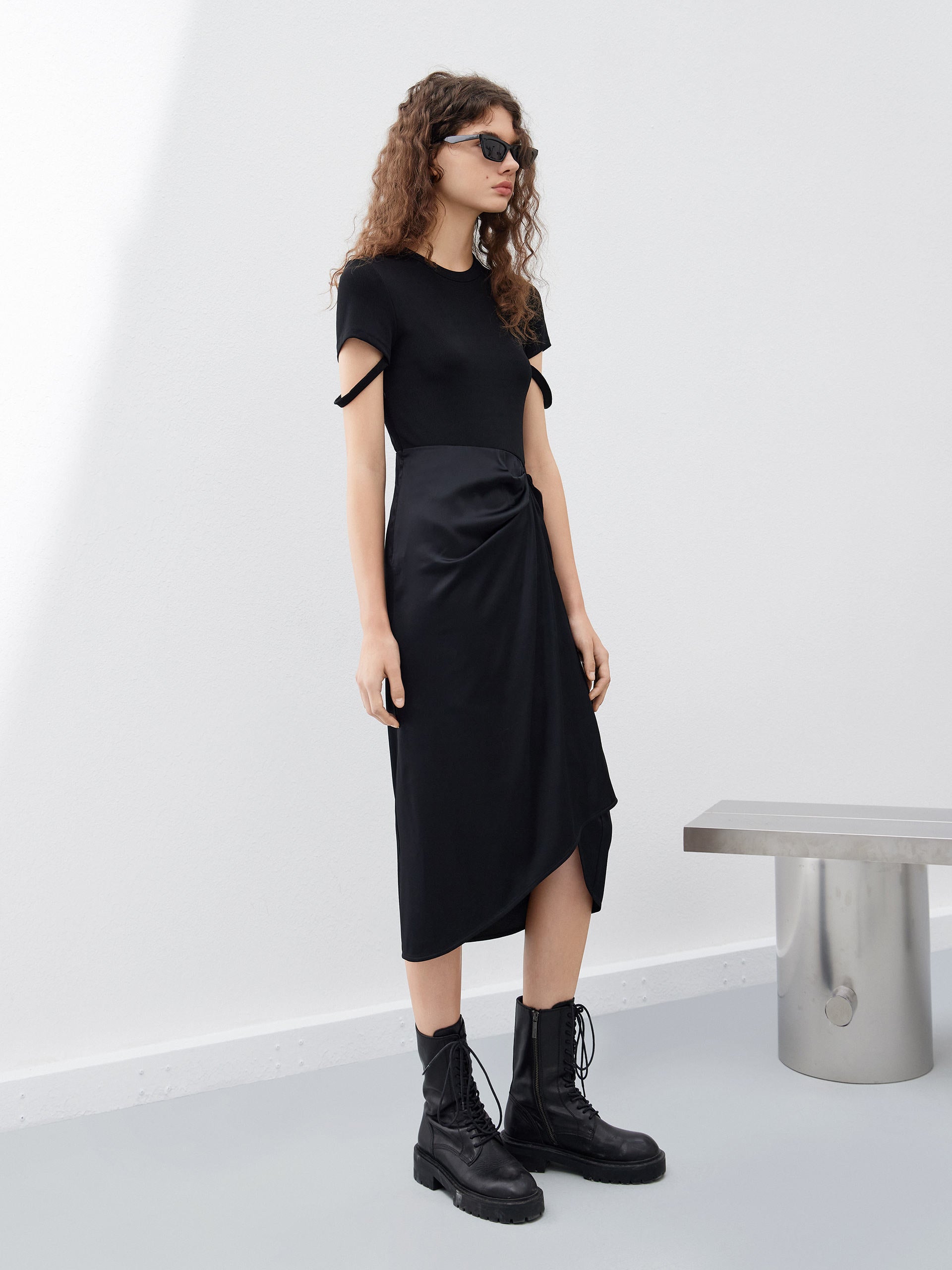 Strap Details Panel Daytime Black Dress