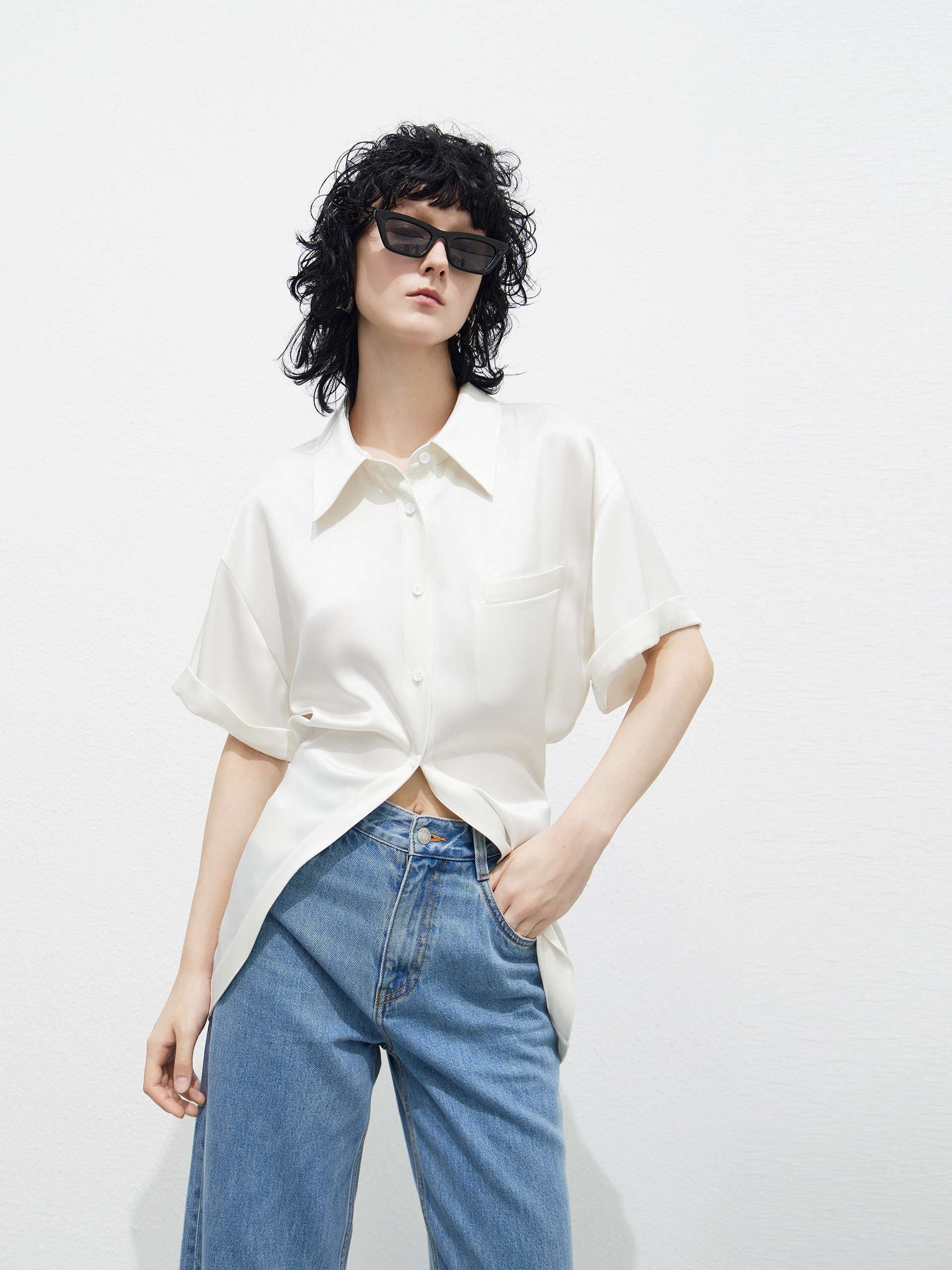 Women's Triacetate Blend Vanilla Short Sleeves Blouse Shirt