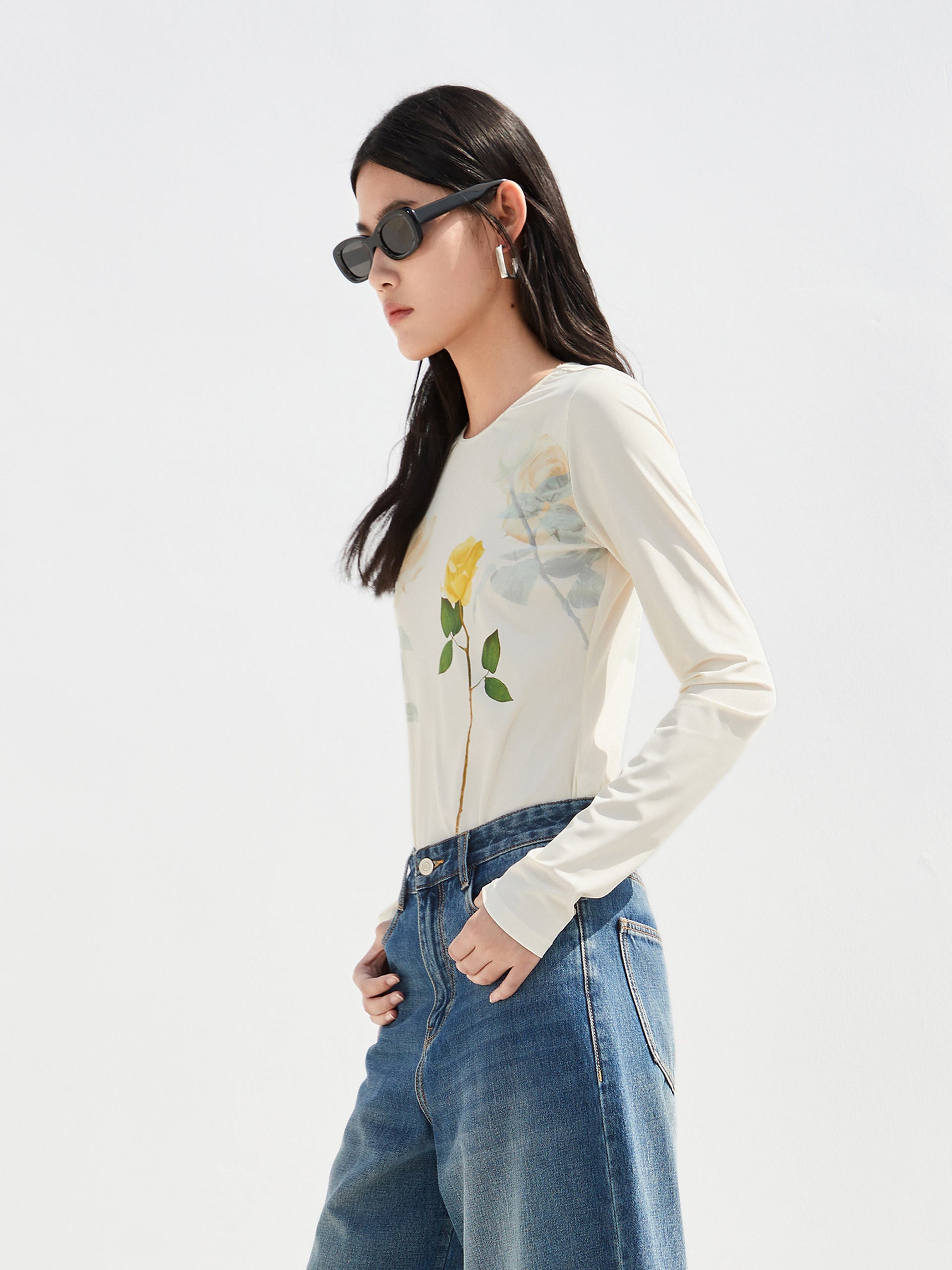 Beige Crewneck Flower Pattern Print Long Sleeves Bodysuit Top