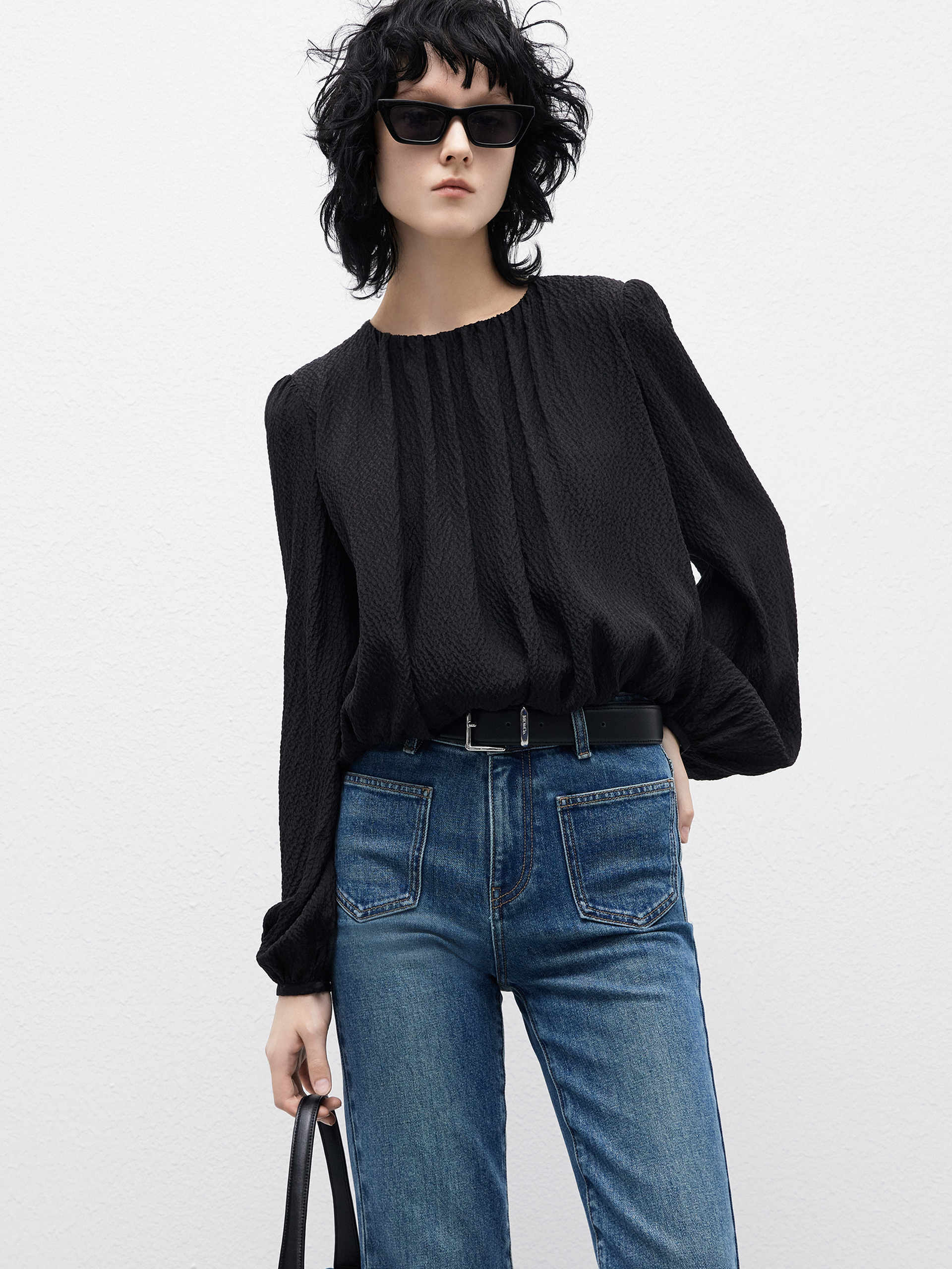 Silk-blend Texture Crop Black Volume Sleeves Top