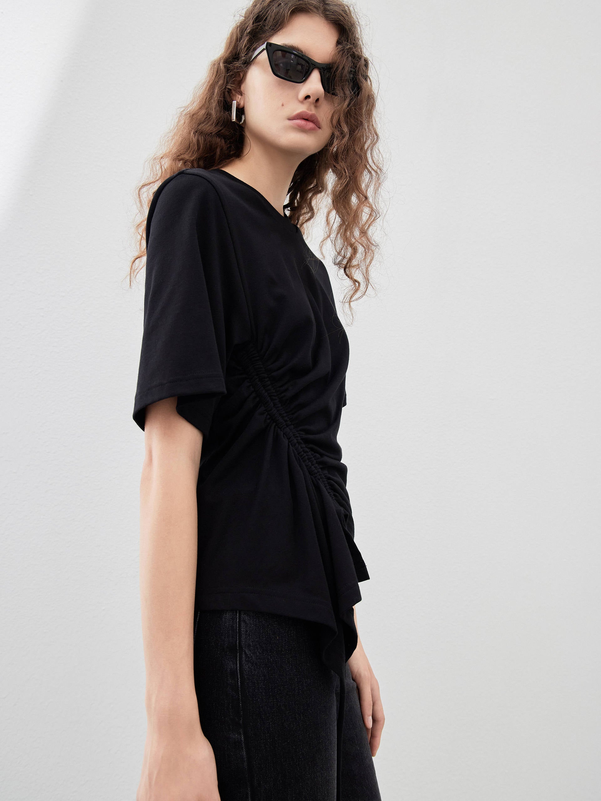 Women's Pleated Asymmetrical Hem Cotton T-shirt with Drawstring in Black