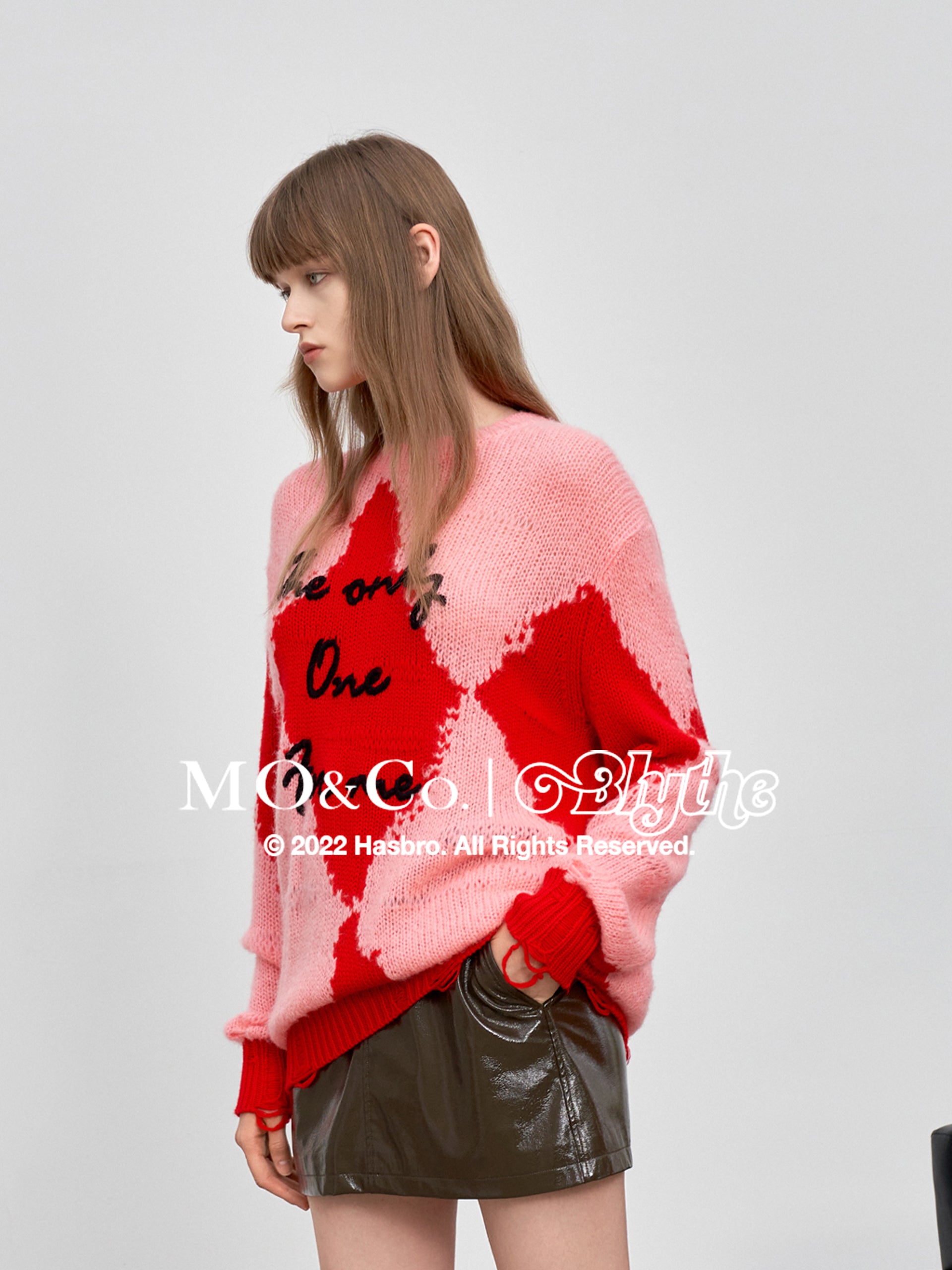 MO&Co.｜Blythe Collaboration Wool Letter Pattern Sweater Loose Chic Round Neck  Red Sweater