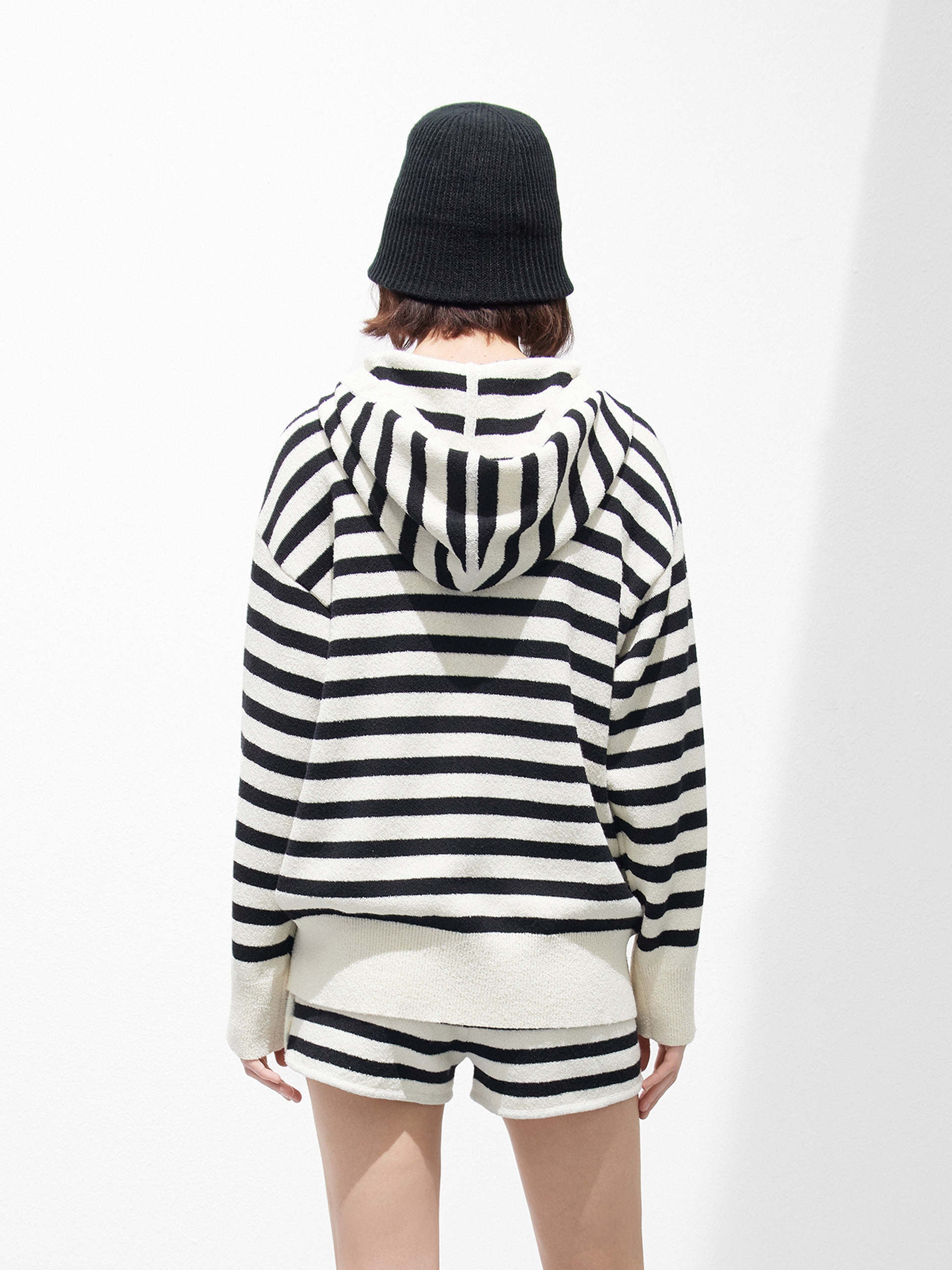 Wool Blend Oversized Black and White Striped Causal Hooded Knitted Jacket